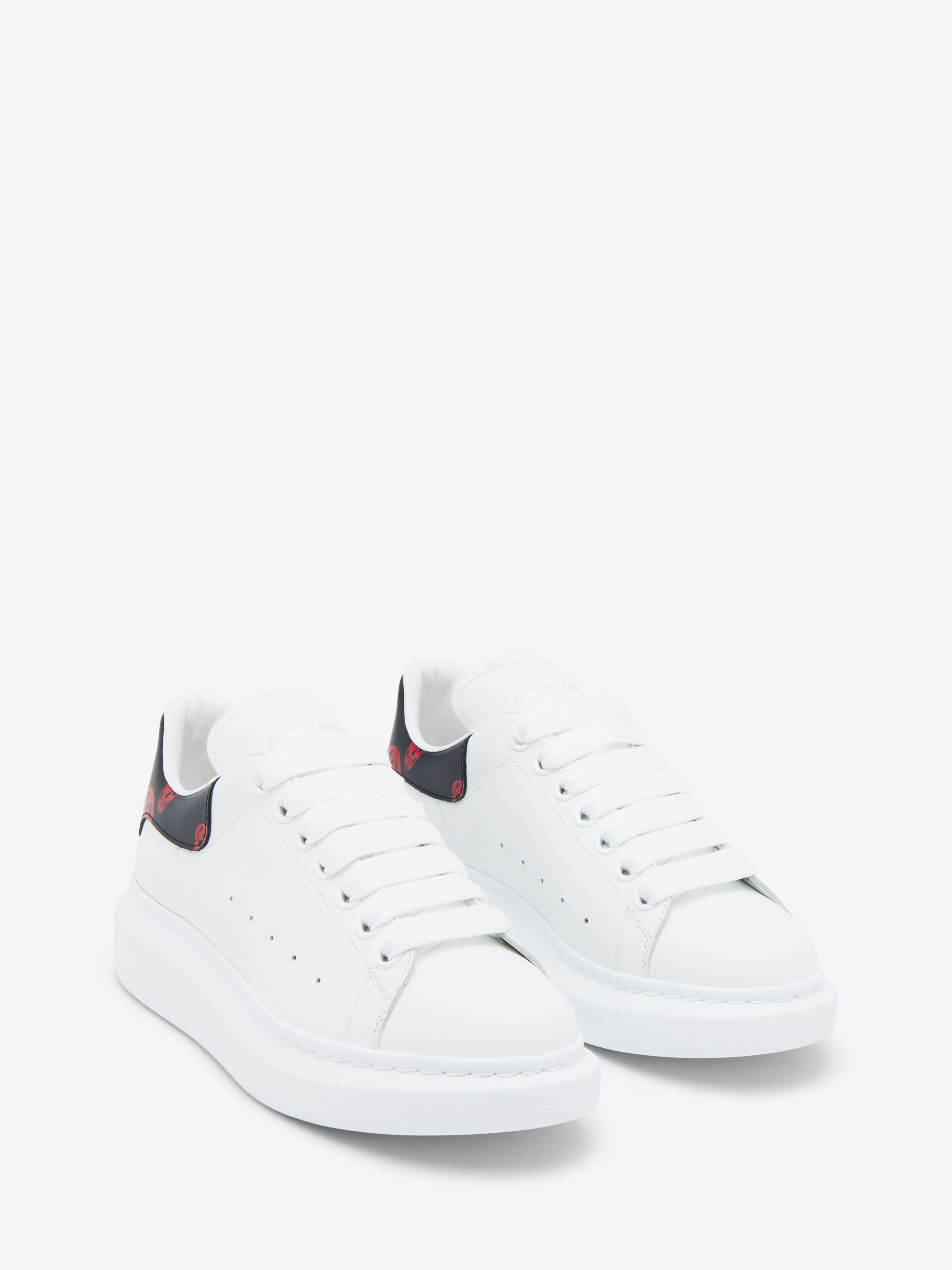Women's Oversized-Sneaker in White/Black/Red in 송아지 가죽 | Alexander McQueen - image 2