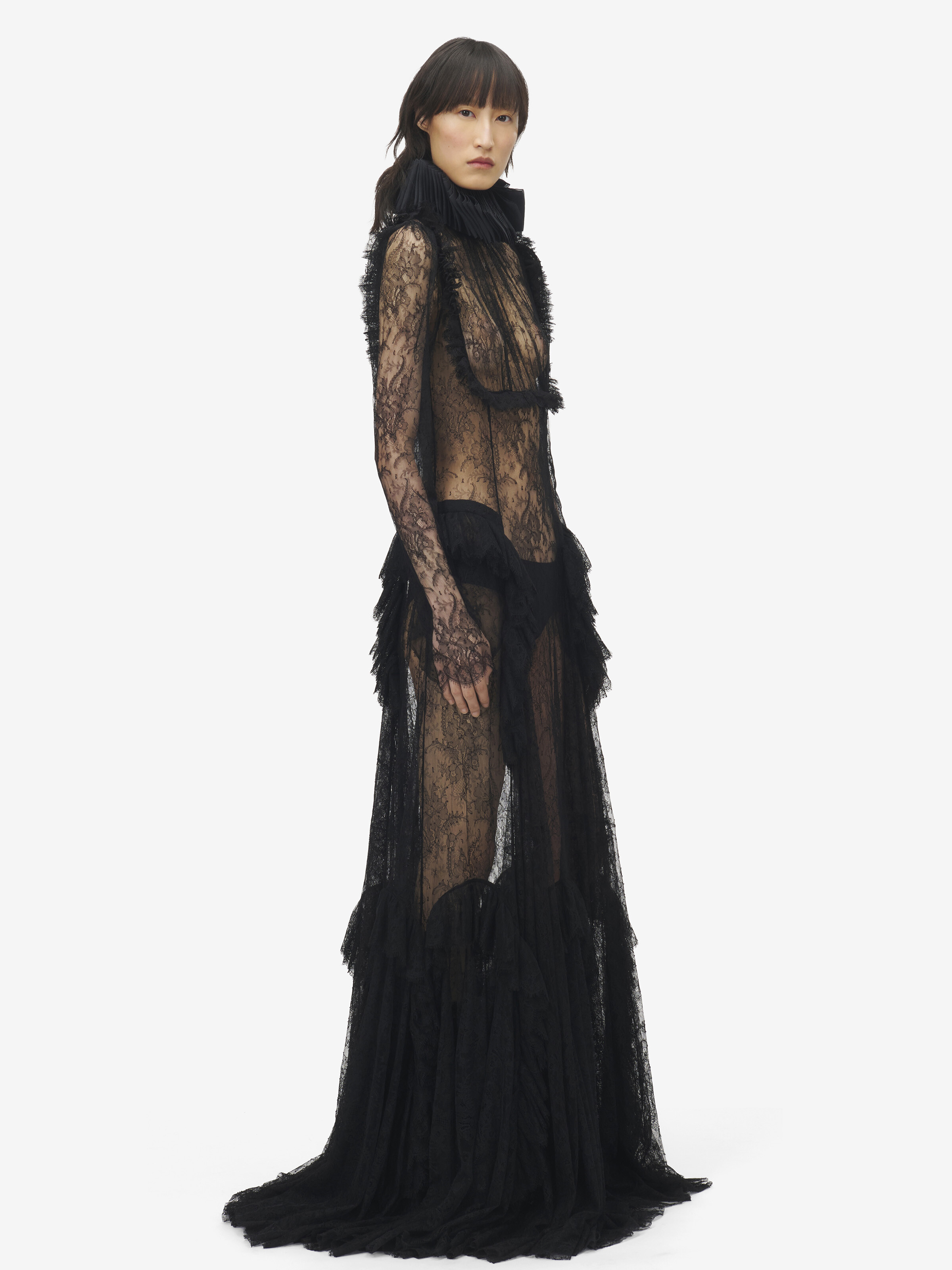 Robe de soirée à broderie florale en dentelle