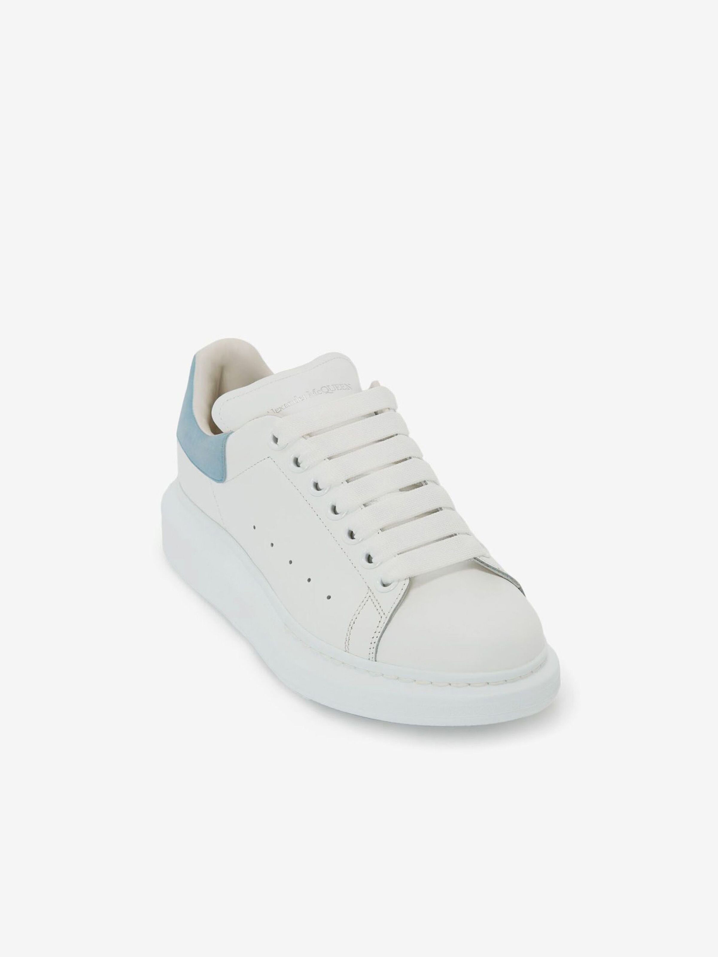 Oversized Sneaker