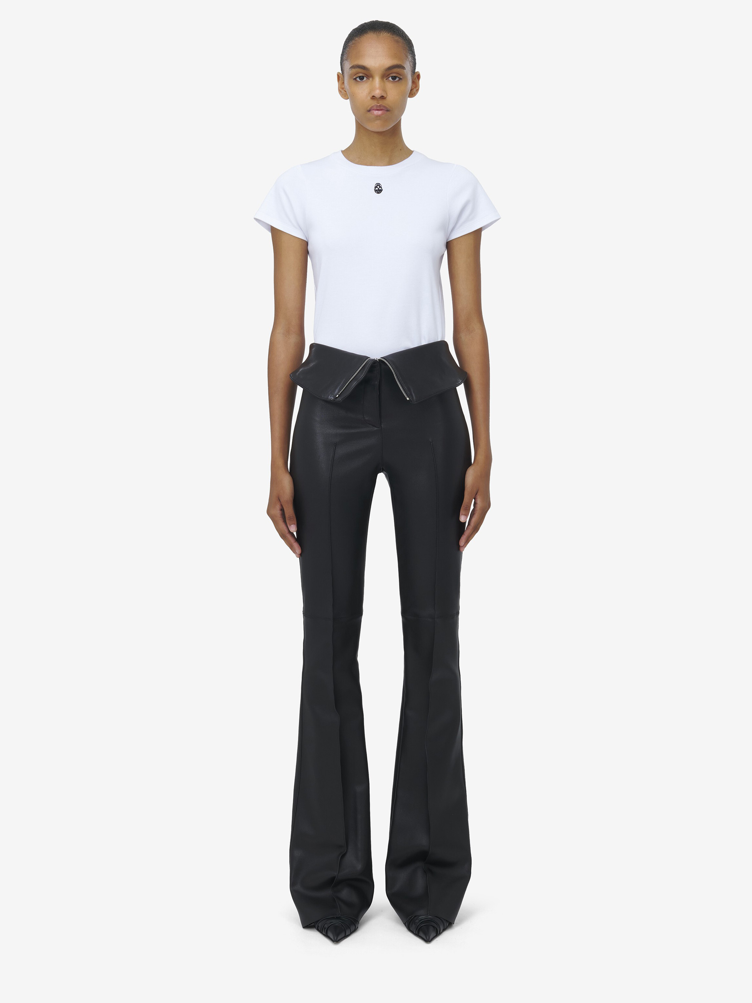 Women's Embroidered Skull T-Shirt in Optical White in 100% Cotton | Alexander McQueen - image 2