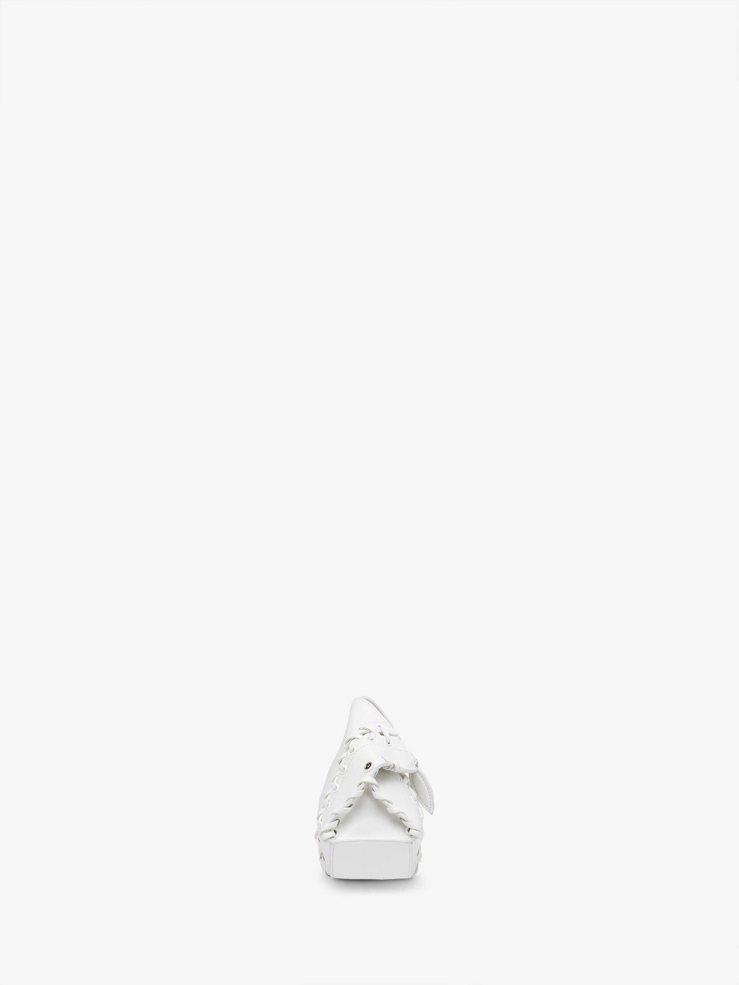 Women's Manta Clutch in White in Calf Leather | Alexander McQueen - image 3