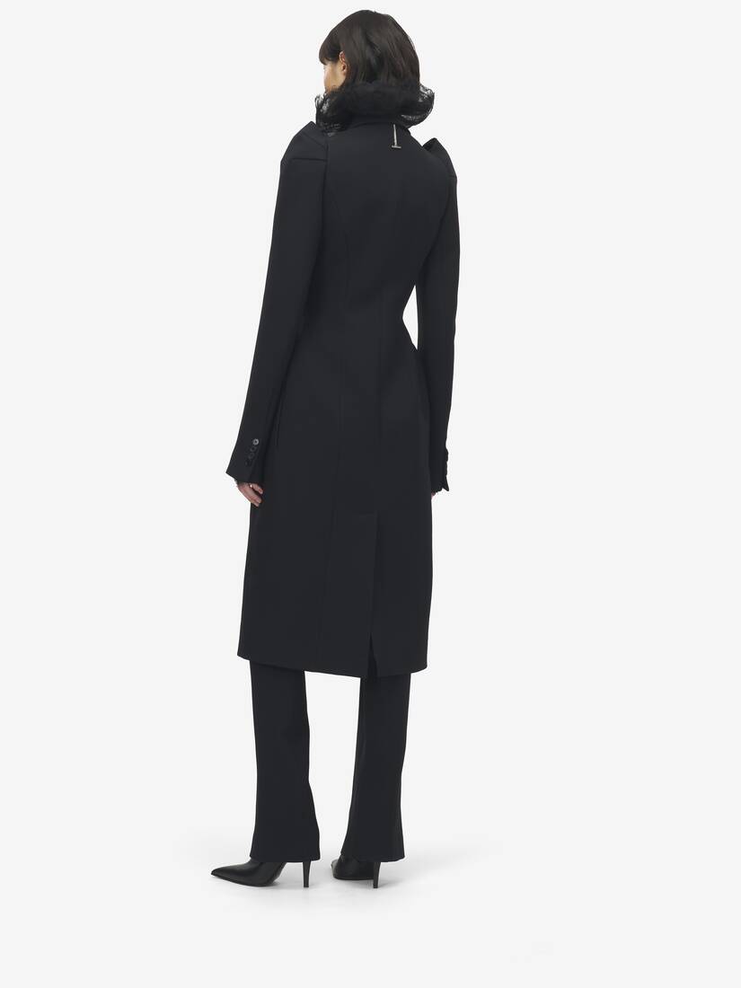 Pinched Shoulder Coat