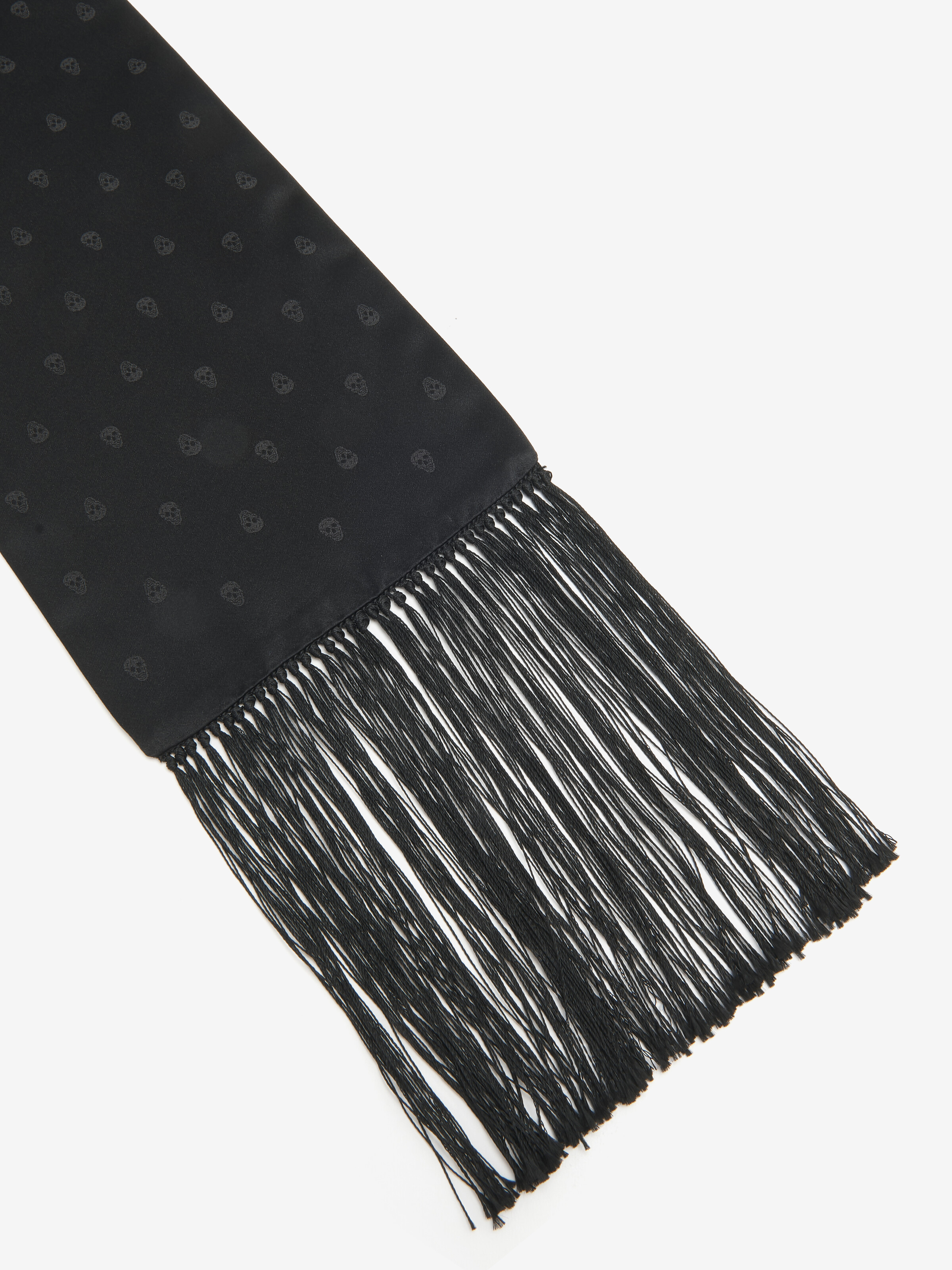 Men's Skull Jacquard Scarf in Black in 100% Silk | Alexander McQueen - image 3