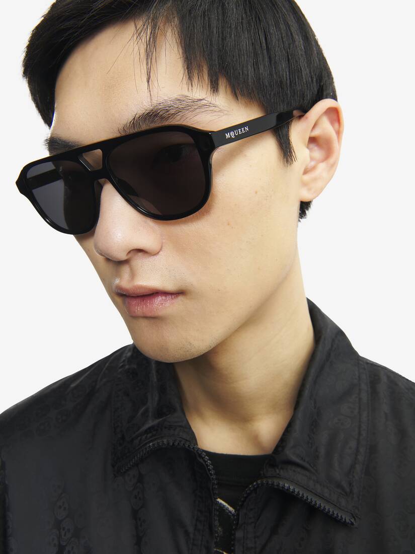 Signature Essentials Sunglasses | Alexander McQueen - image 2