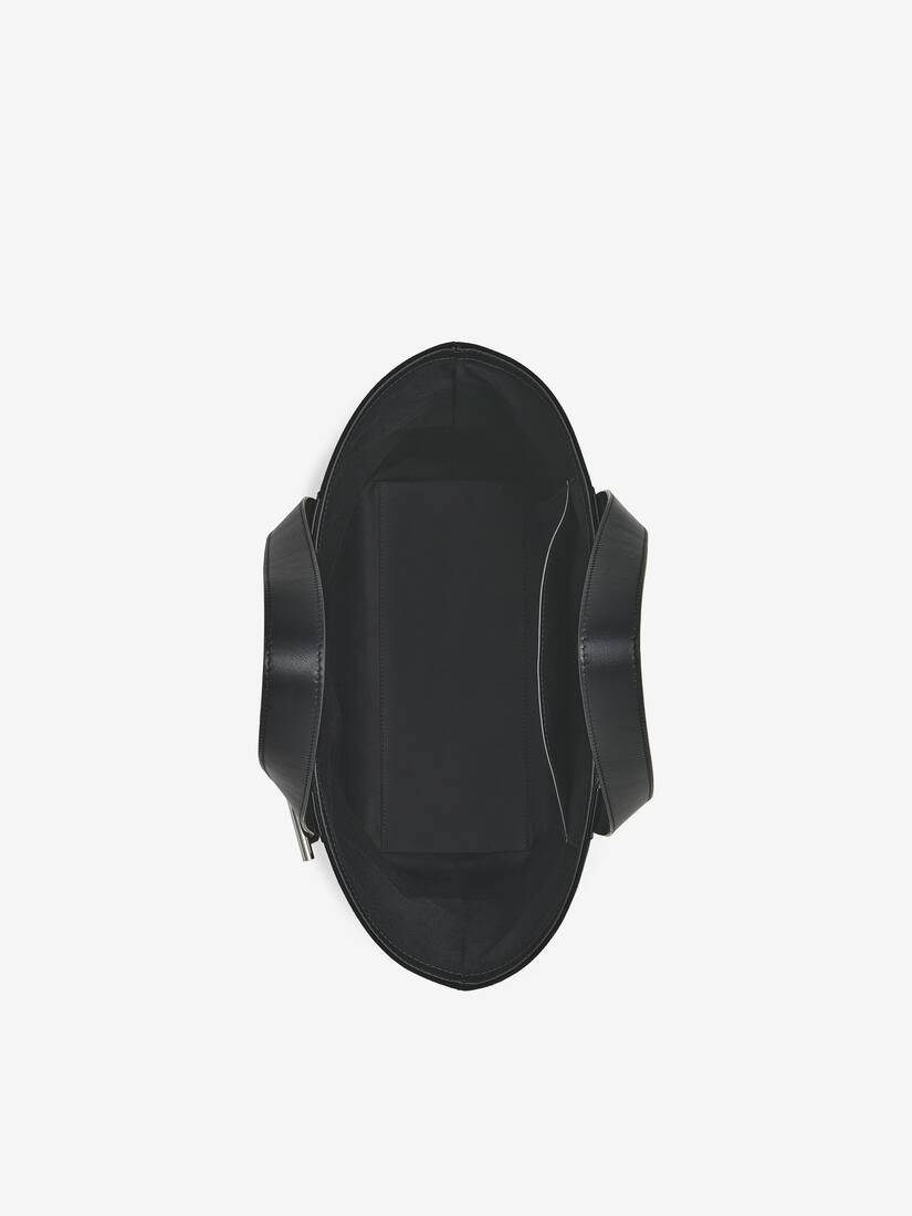 T-Bar Shopper