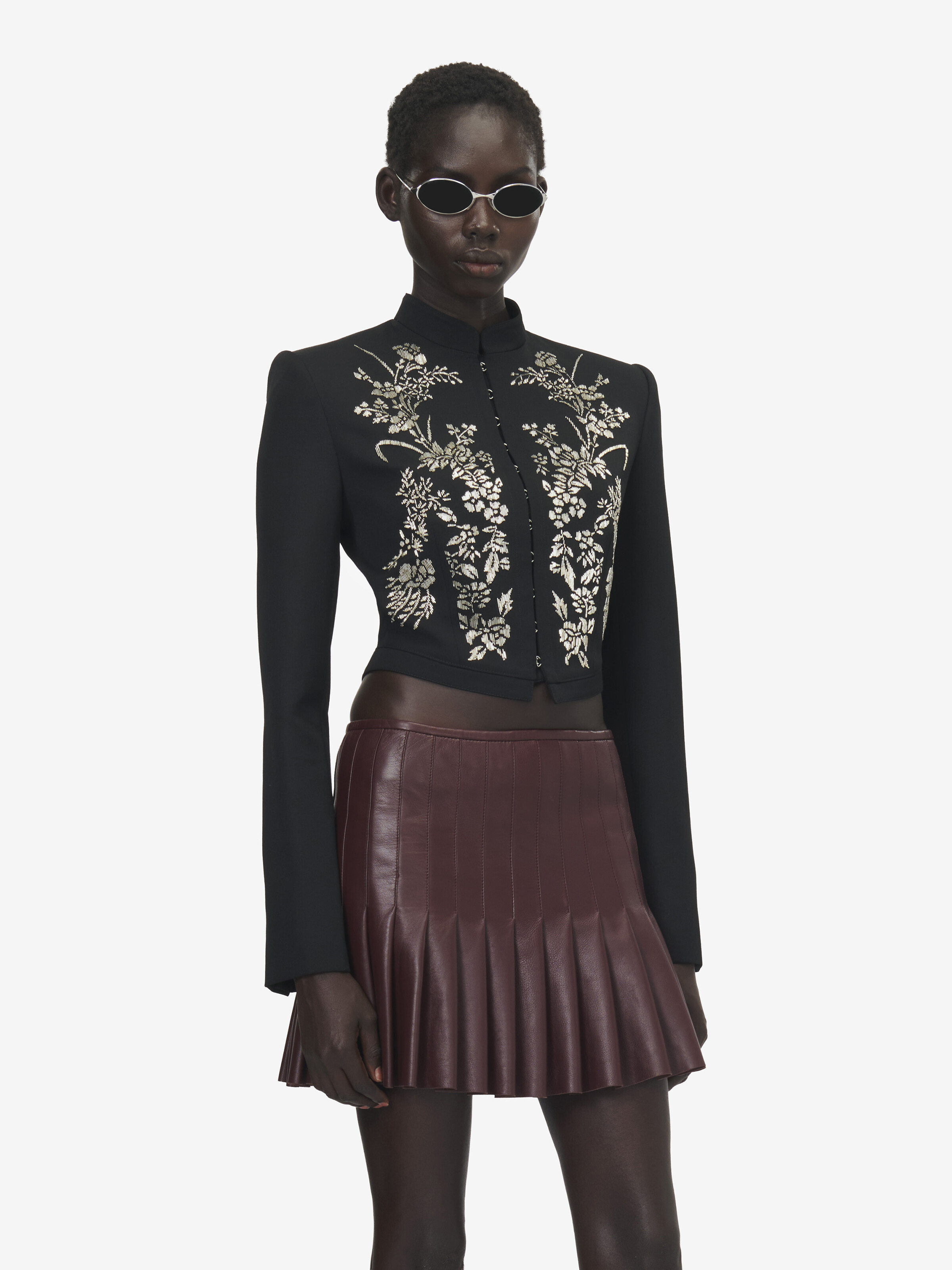 Women's Floral Embroidery Cropped Jacket in Black in 100% Wool | Alexander McQueen - image 6