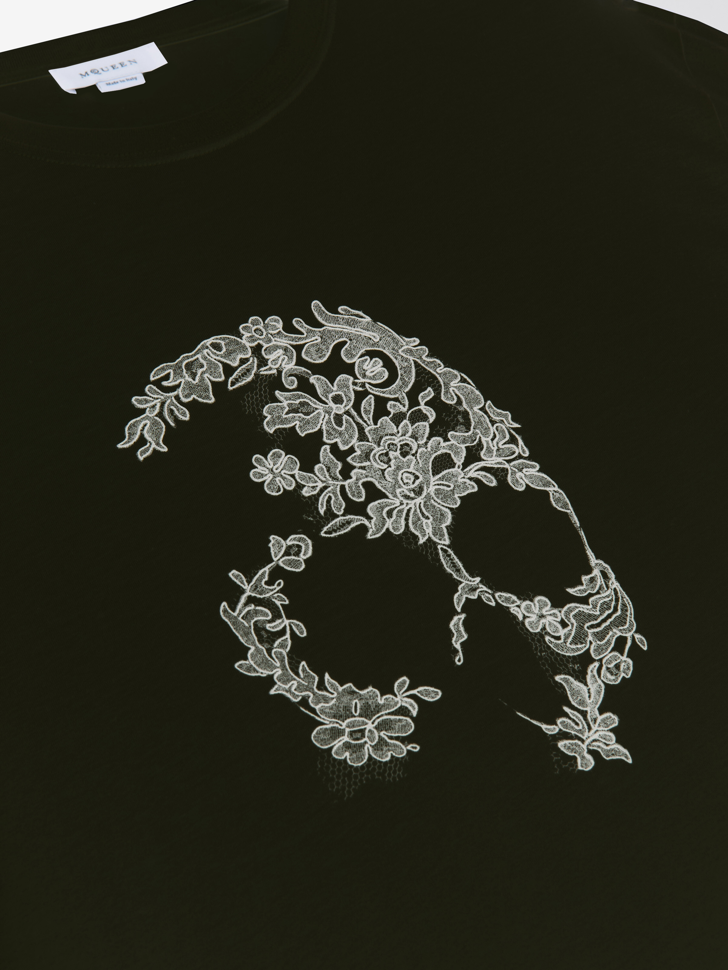 Men's Lace Skull T-shirt in Black in 100% Cotton | Alexander McQueen - image 2