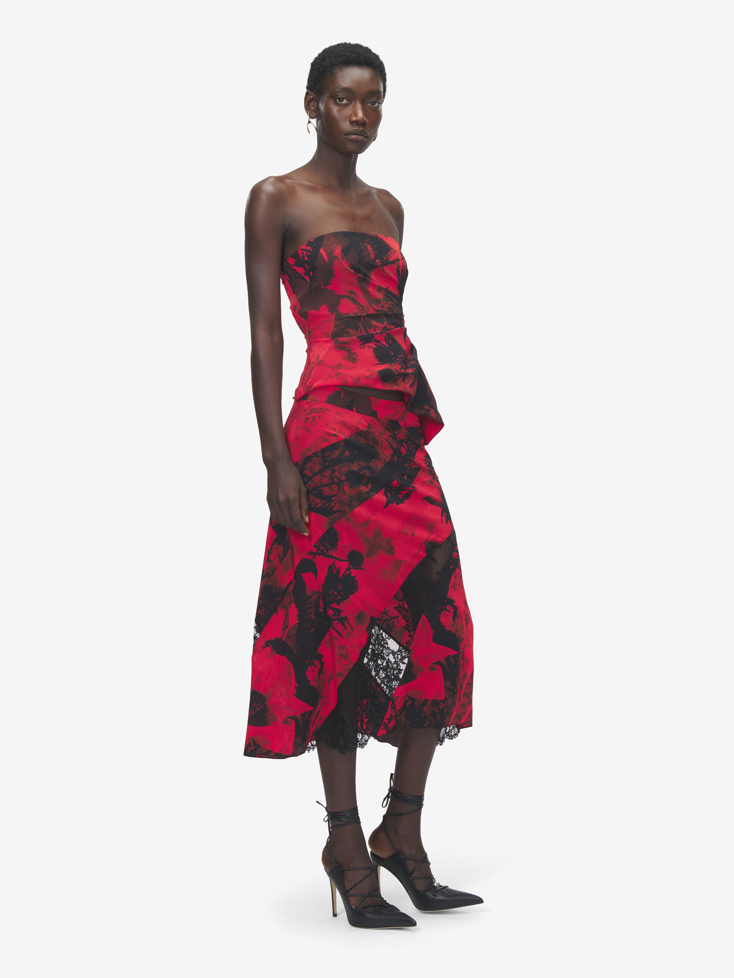 Women's Floral Strapless Top in Red/Black in 100% Silk | Alexander McQueen - image 2