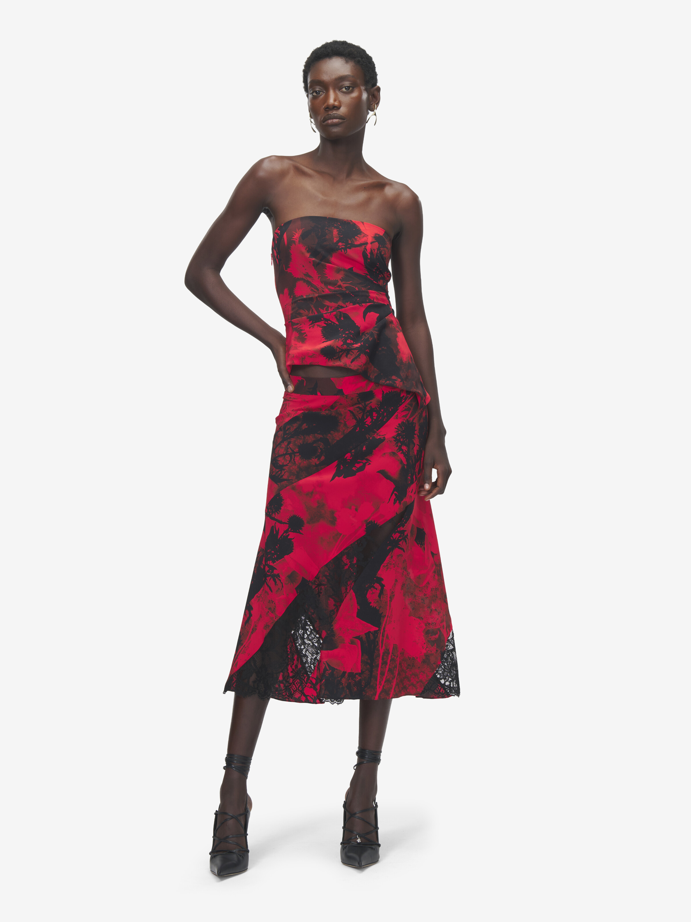 Women's Floral Slashed Midi Skirt in Red/Black in 100% Silk | Alexander McQueen - image 2
