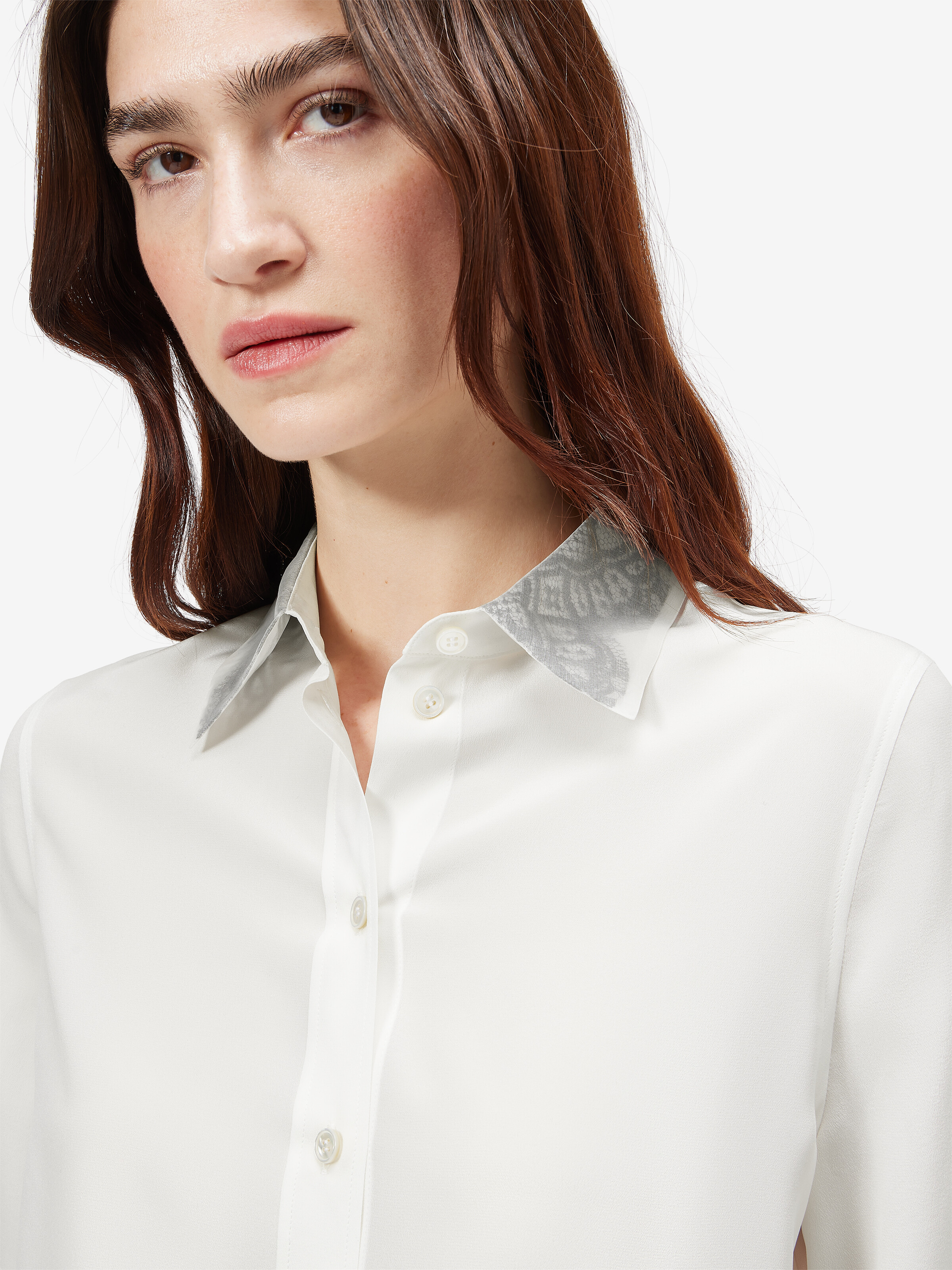 Women's Floral Lace Detail Shirt in Ivory in 100% silk -  detail 1: 100% silk -  detail 2: 72% cotton -  28% polyamide | Alexander McQueen - image 5