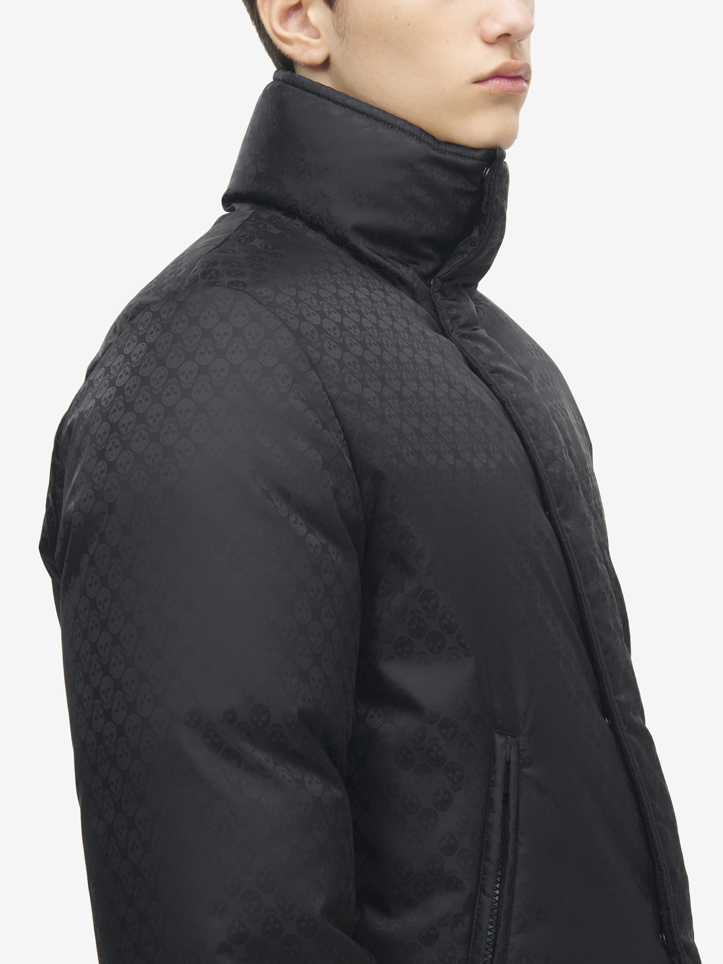Men's Skull Jacquard Puffer Jacket in Black in 100% Polyamid | Alexander McQueen - image 4
