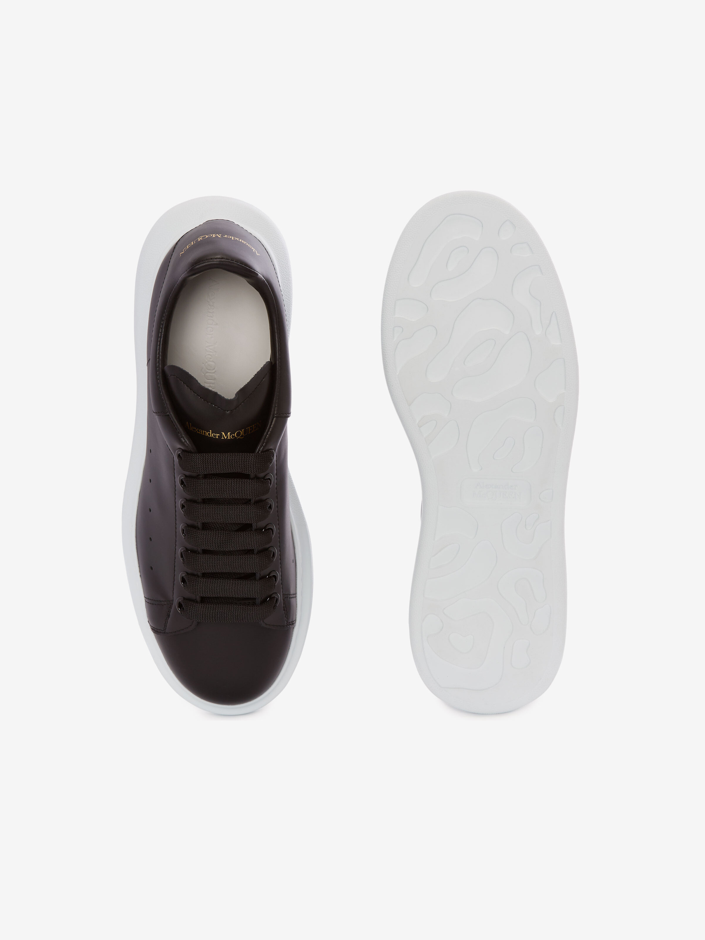 Men's Oversized Sneaker in Black in Calf Leather | Alexander McQueen - image 4