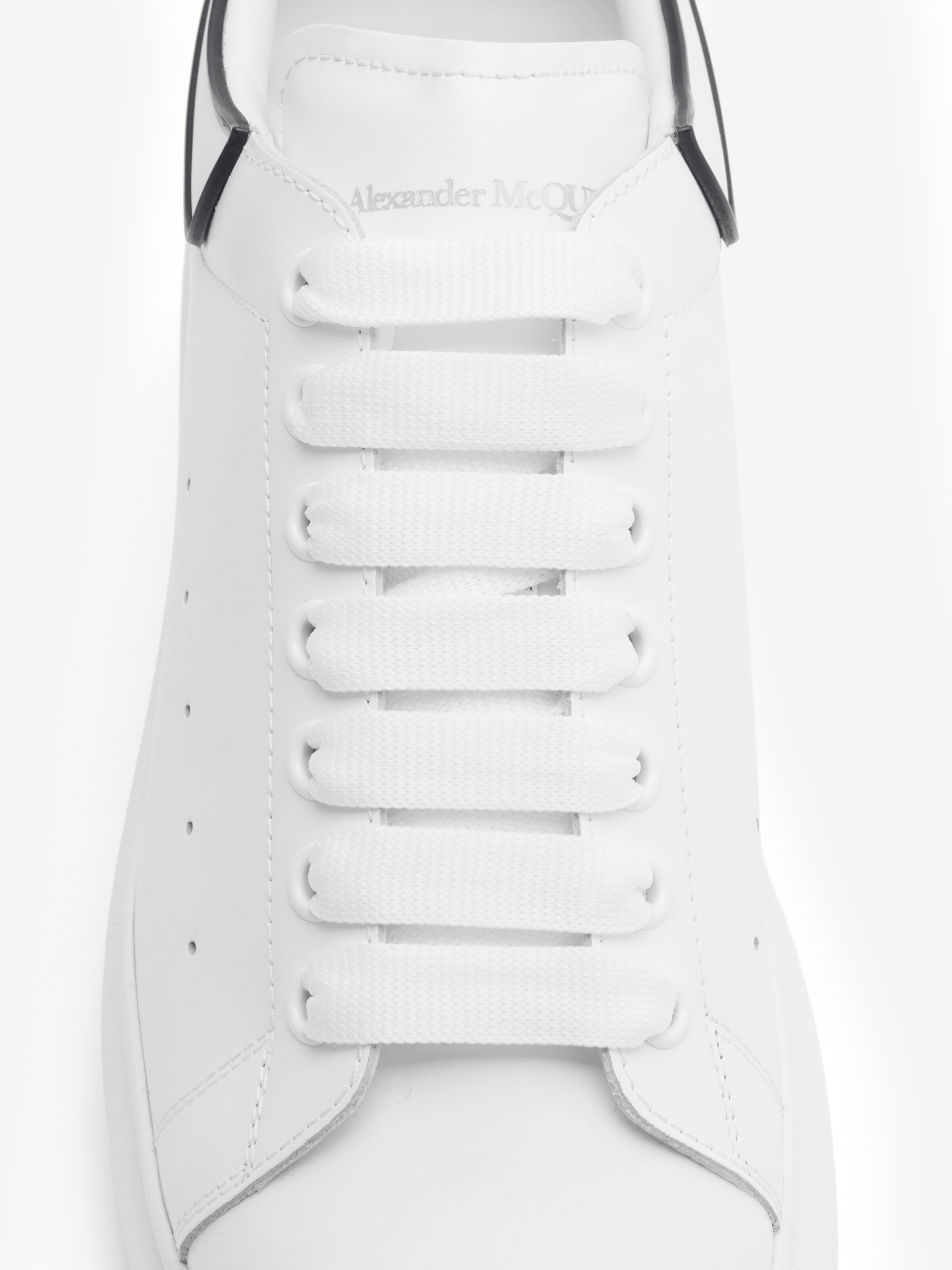 Men's Oversized Sneaker in White/Black in Calf Leather | Alexander McQueen - image 5