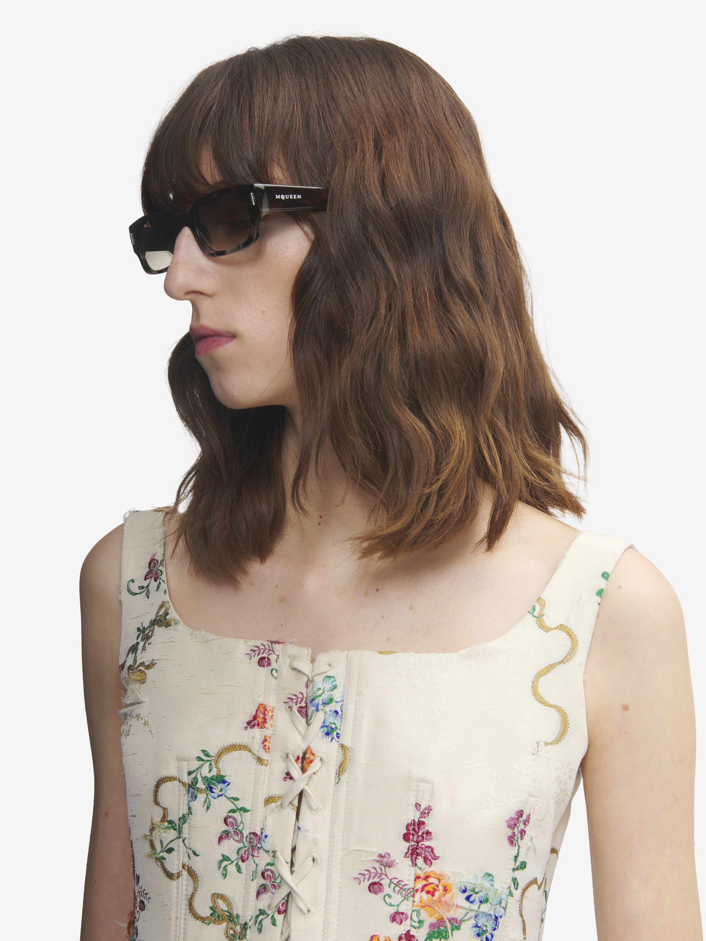 Women's T-Bar Rivet Panthos Sunglasses in Black/Brown in Recycle Acetate & Bio Nylon Lens | Alexander McQueen - image 2