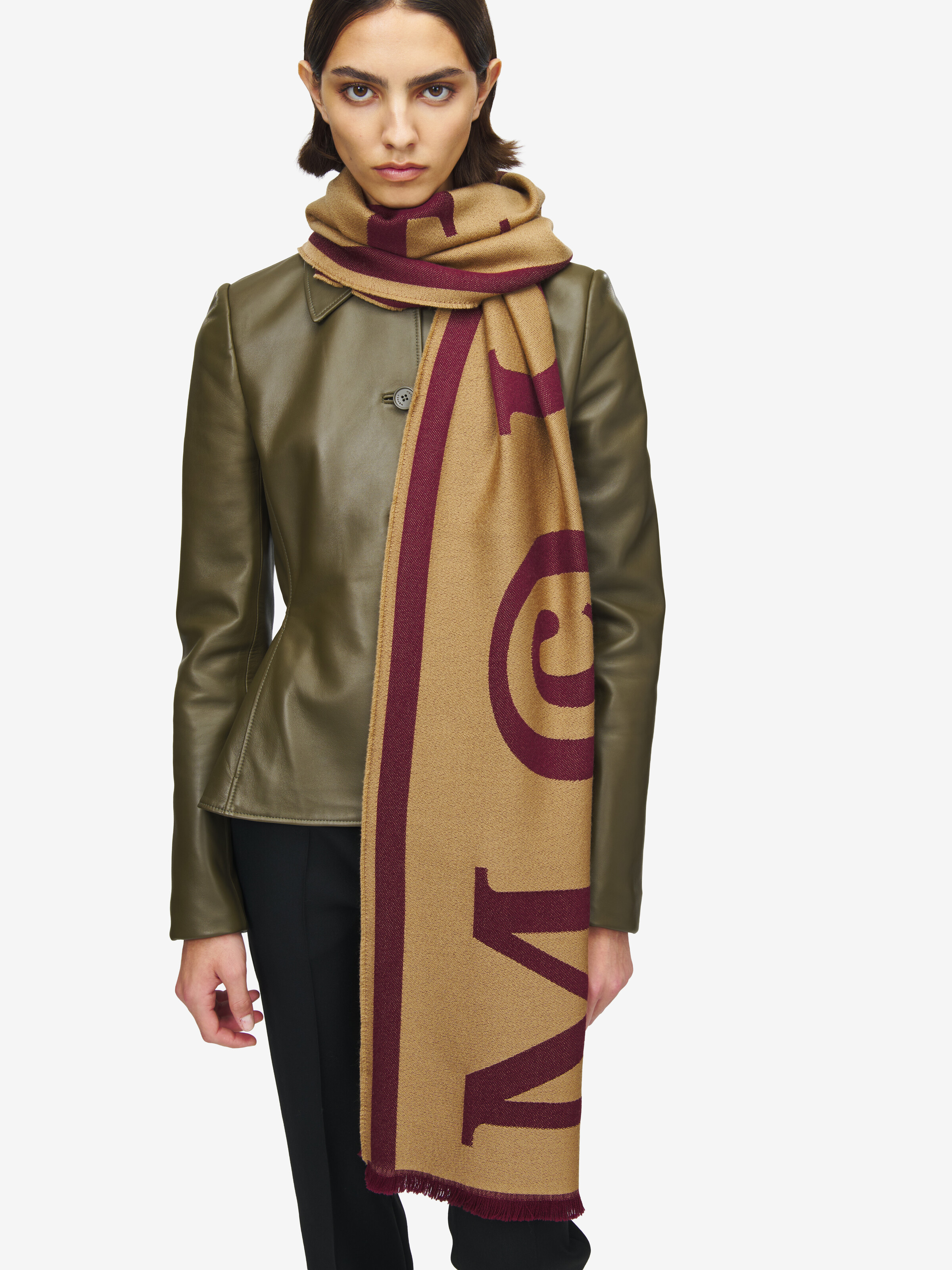 McQueen Jacquard-Schal aus Wolle