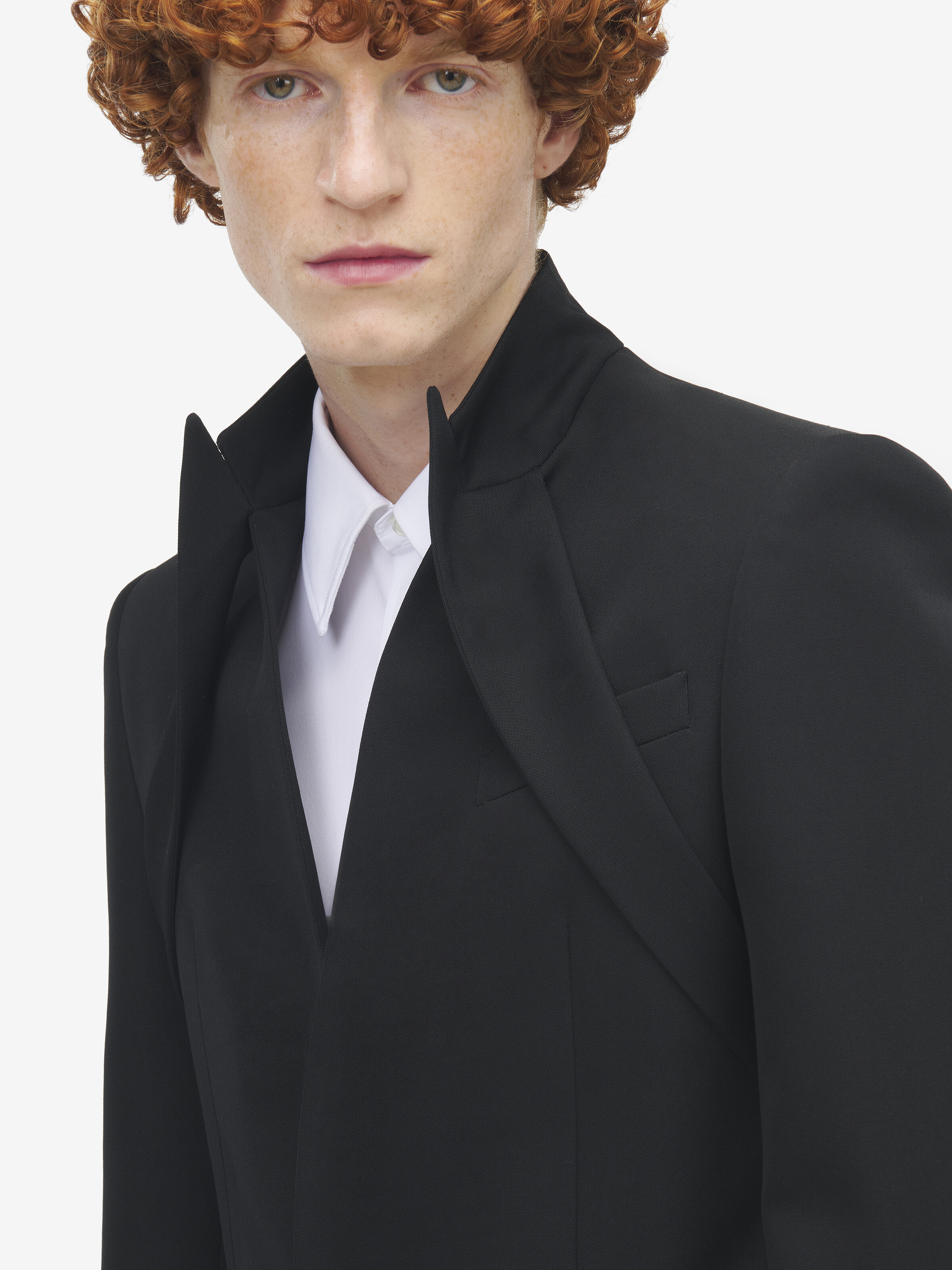 Men's Reverse Lapel Single-breasted Jacket in Black in 100% Wool | Alexander McQueen - image 5