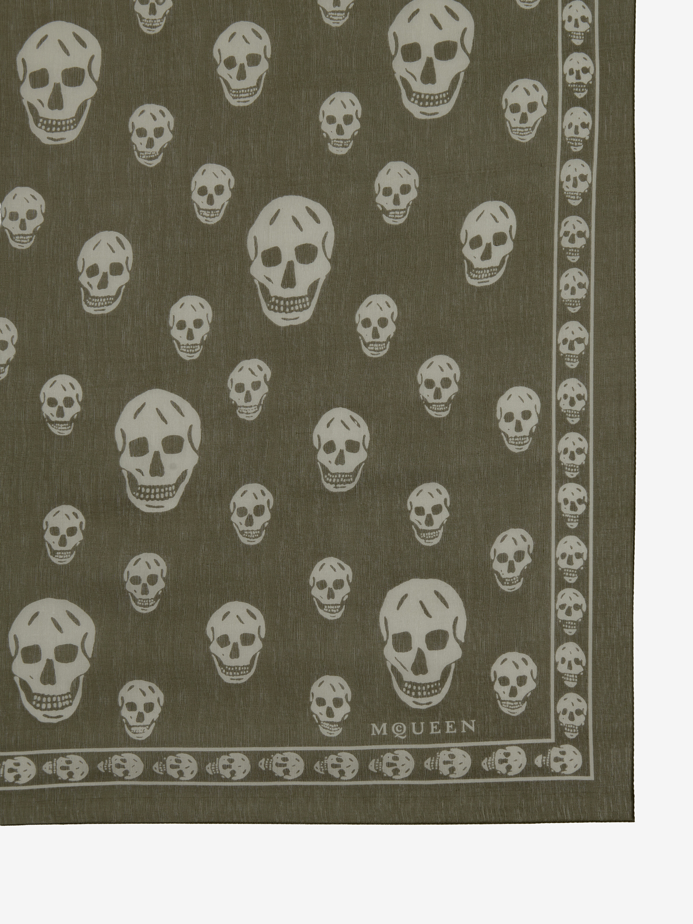经典Skull围巾 in 面料: 100% 桑蚕丝 | Alexander McQueen - image 2