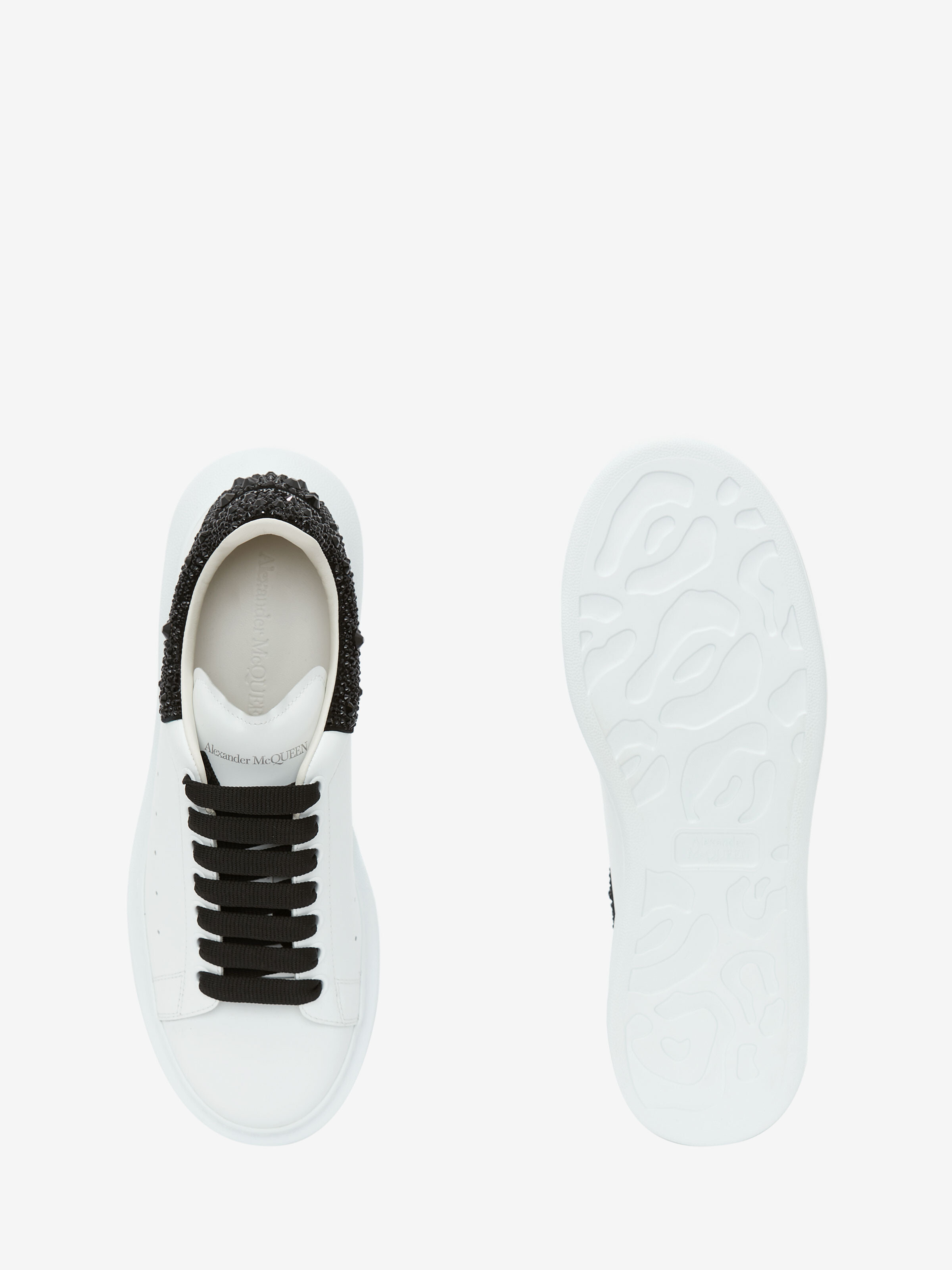 Men's Oversized Sneaker in White/Jet Black in Calf Leather | Alexander McQueen - image 4