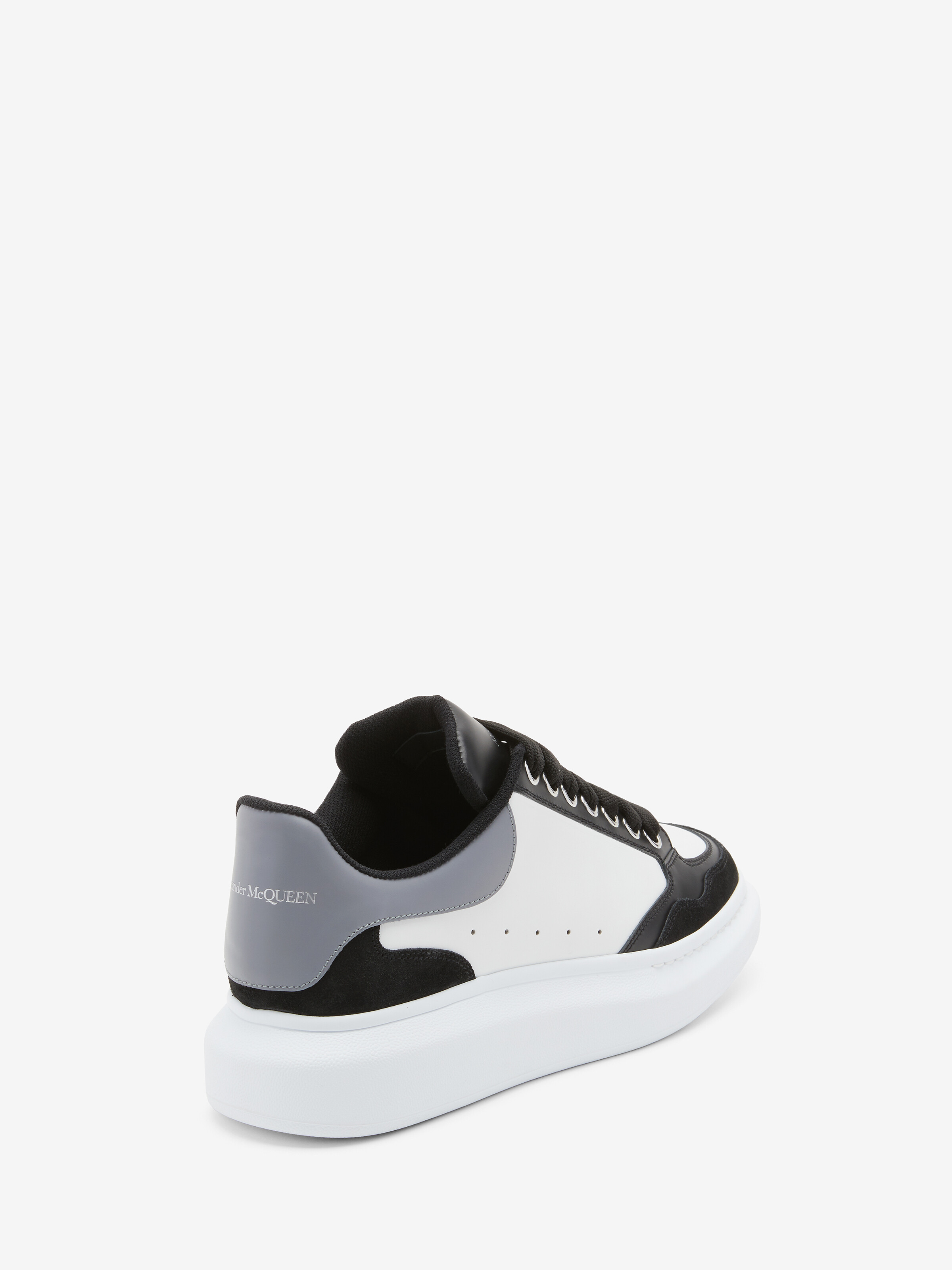 Men's Oversized Sneaker in Black/White/Grey in Calf Leather | Alexander McQueen - image 3