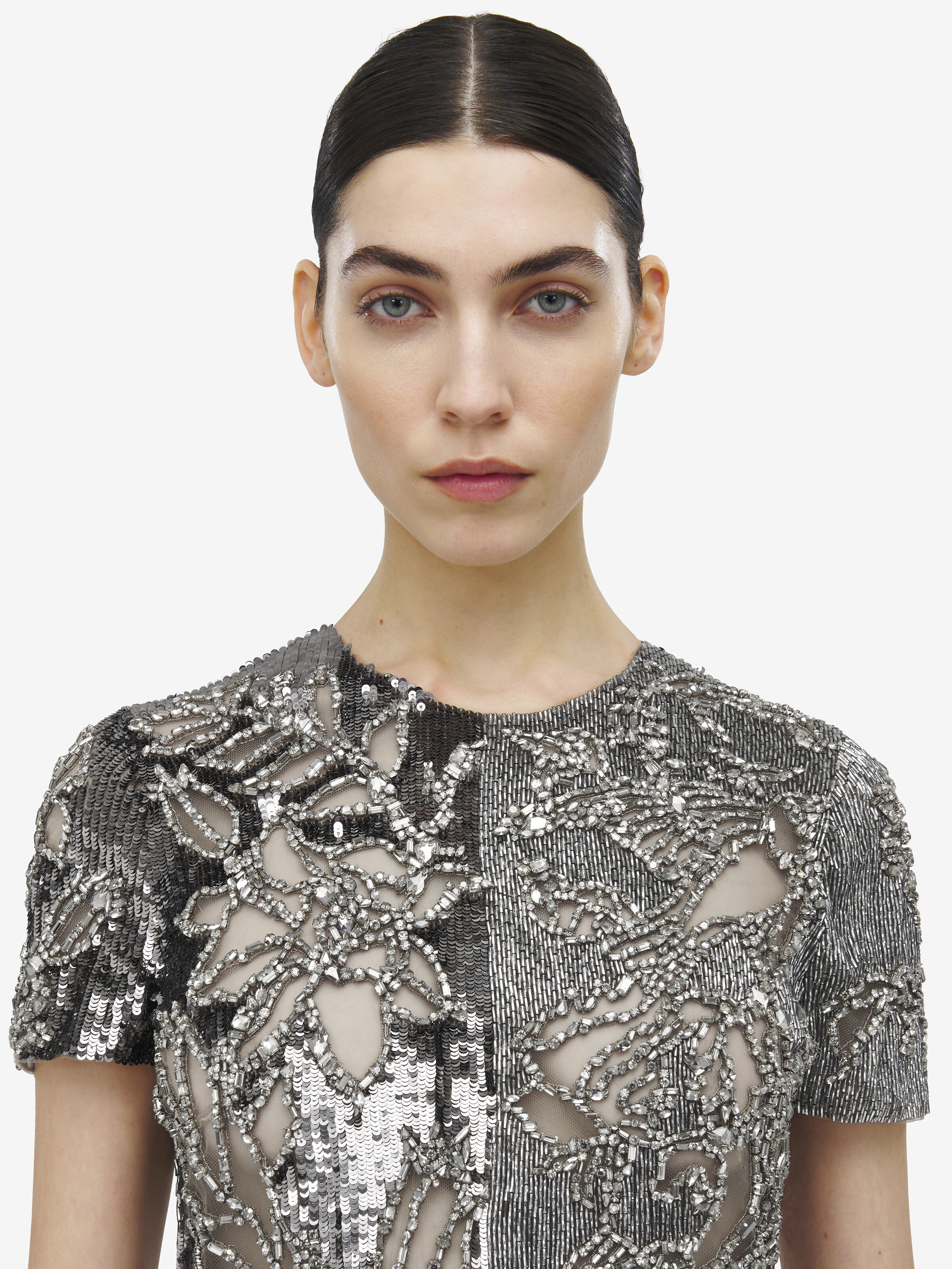 Women's 크리스탈 스텐실 임브로이더리 미니 드레스 in 에인션트 실버 in 폴리 아미드 | Alexander McQueen - image 5