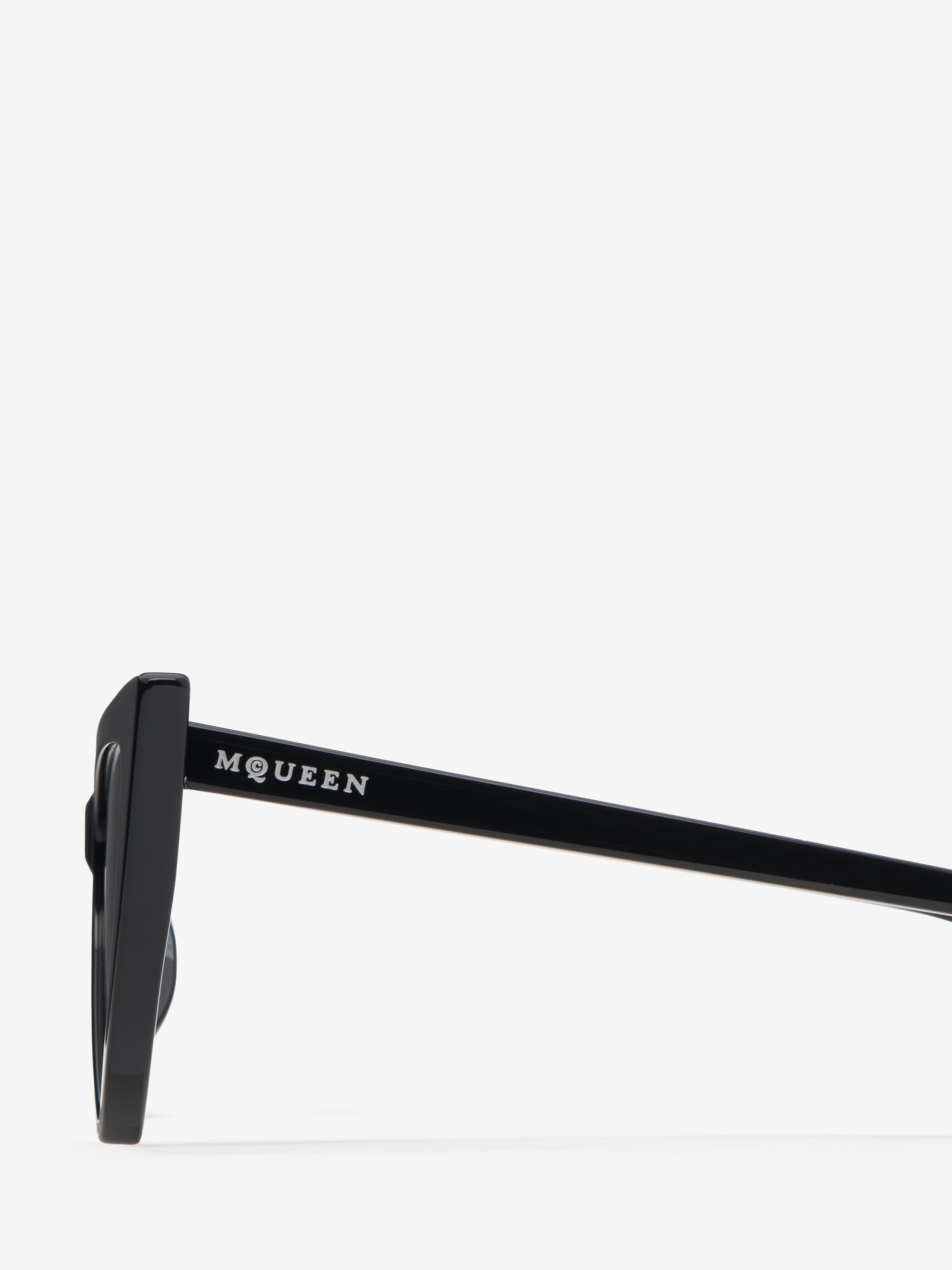 Women's Spike Sunglasses in Black/Smoke in Recycle Acetate & Bio Nylon Lens | Alexander McQueen - image 5