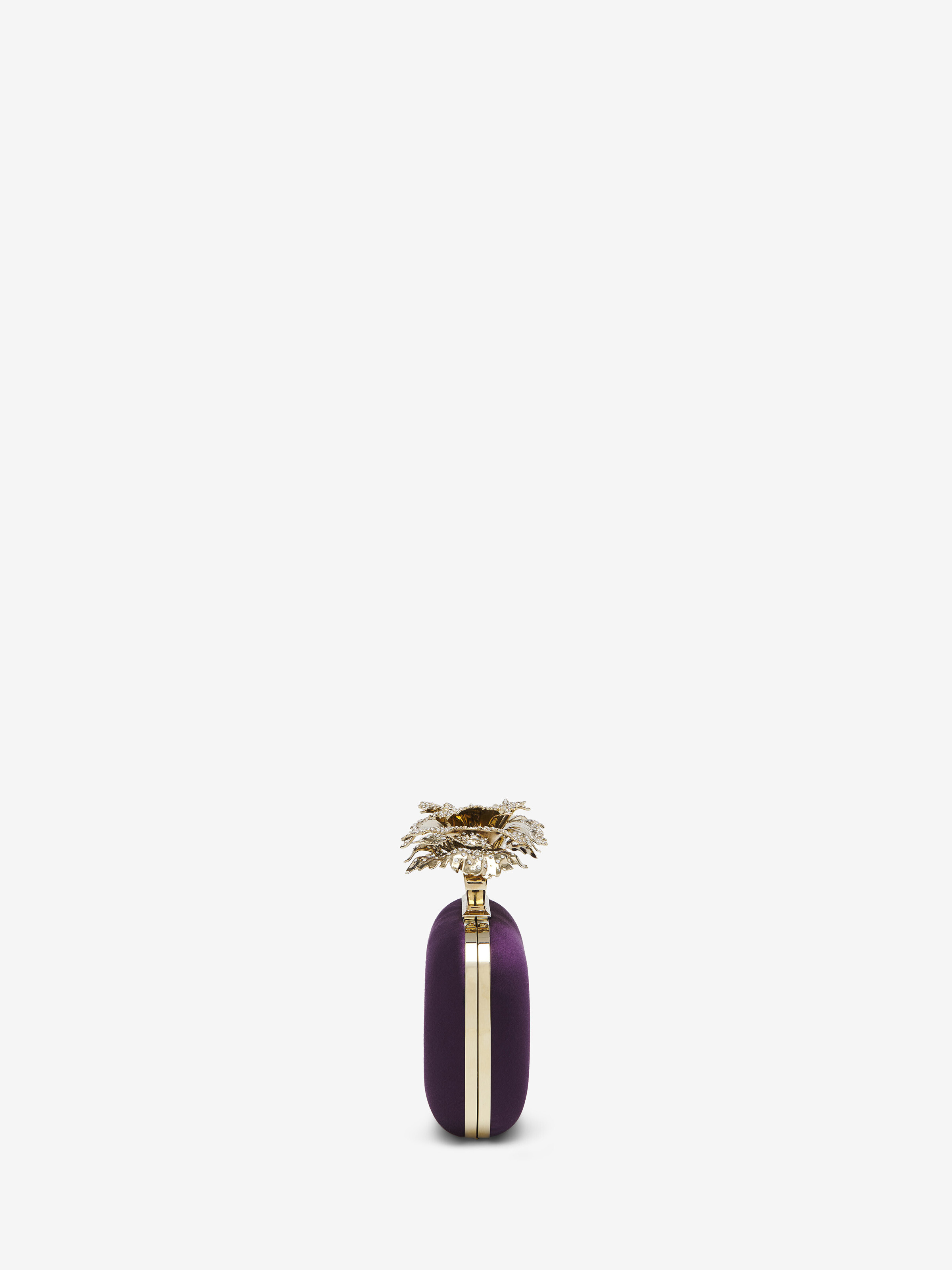 Carnation Knuckle Clutch