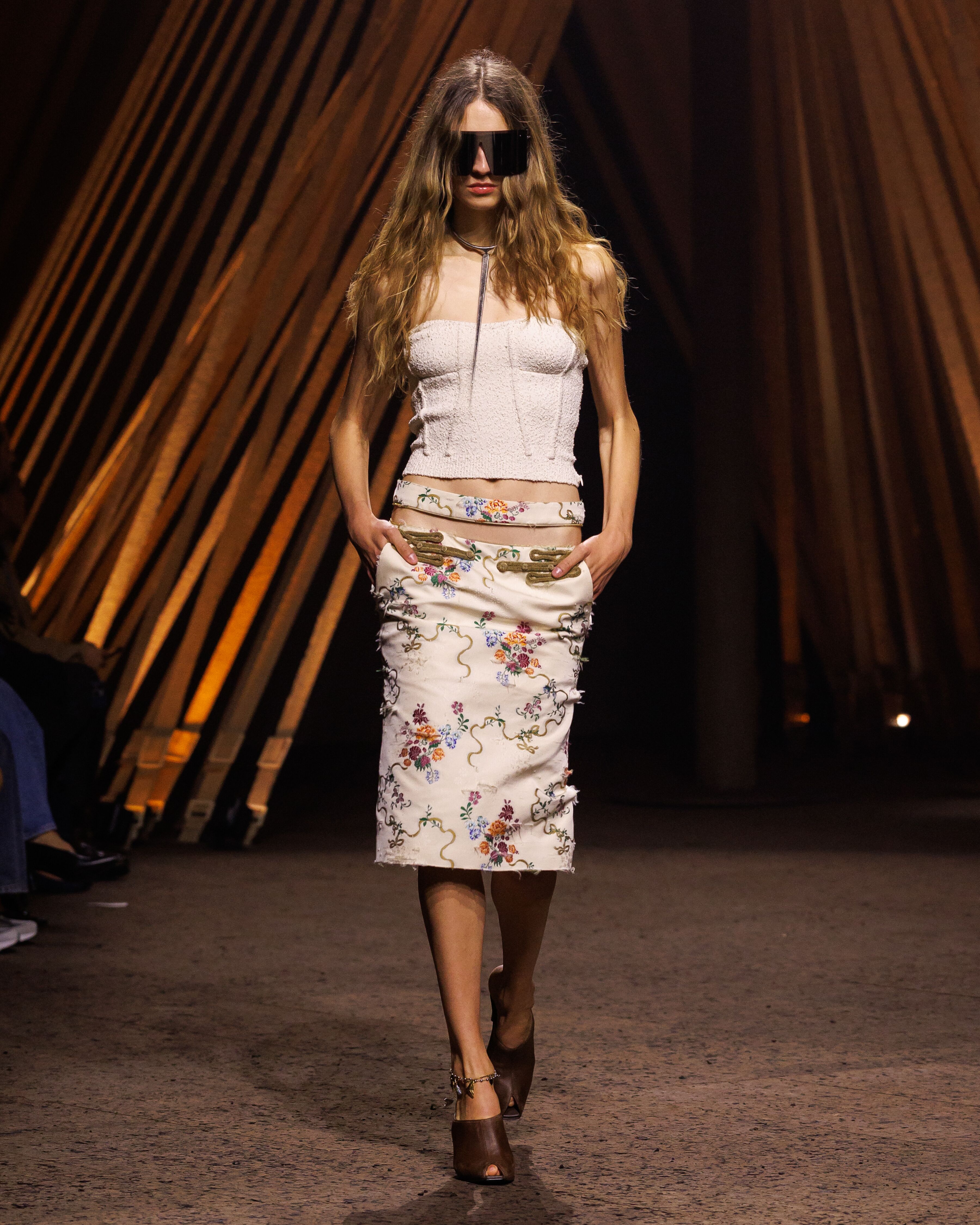 Alexander McQueen モッズコート　ビジュ付き襟 Spring Summer 2026