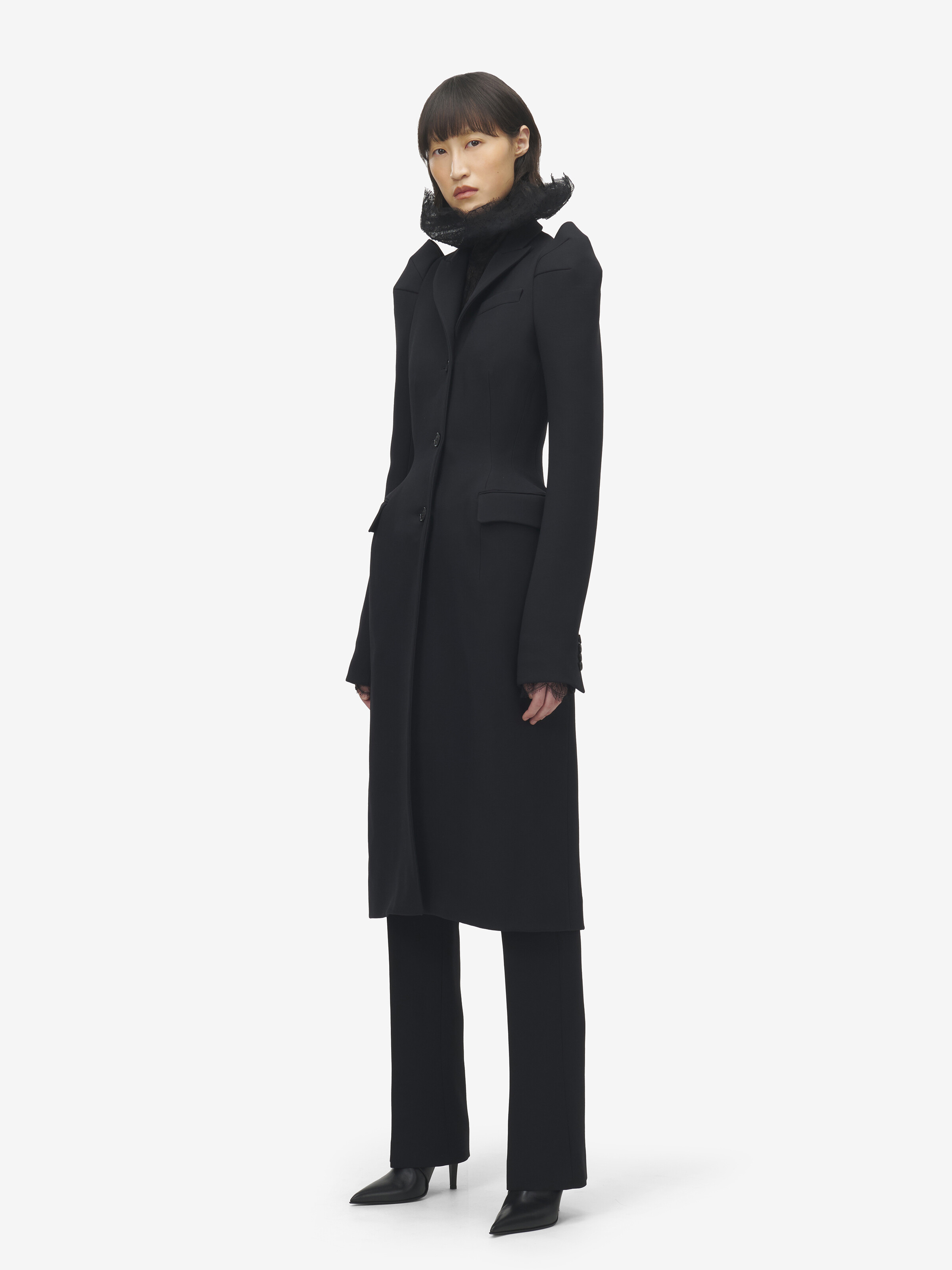Women's Pinched Shoulder Coat in Black in 63% Wool, 25% Silk, 12% Polyamide | Alexander McQueen - image 3