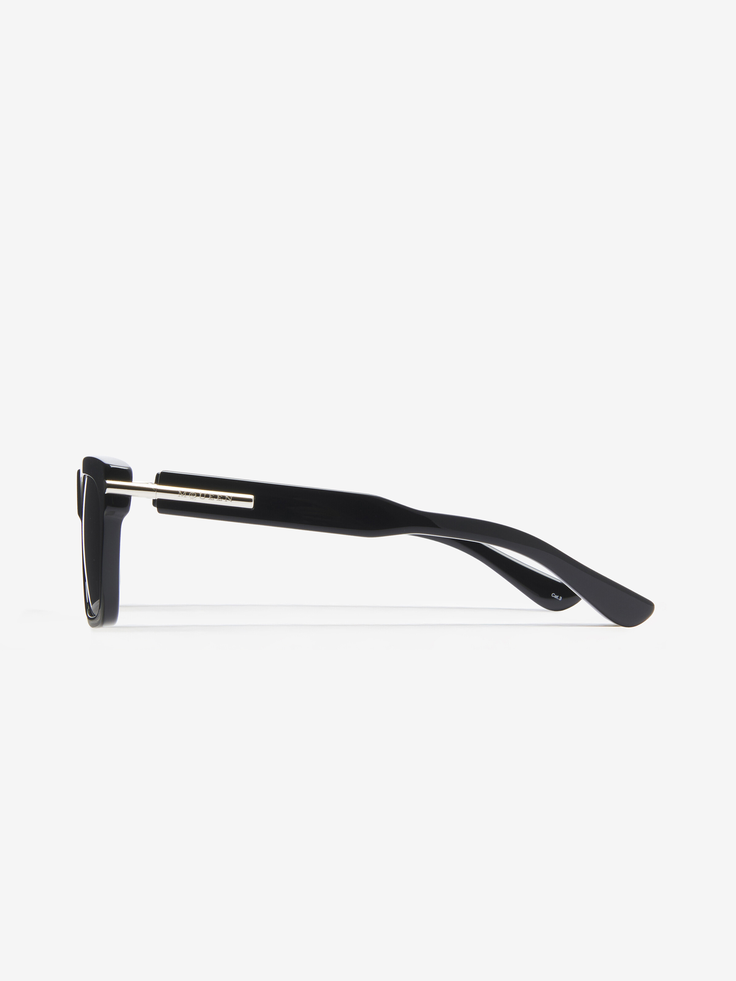 Men's 시티 T-Bar 직사각형 선글라스 in 블랙/스모크 in 재활용 아세테이트 | Alexander McQueen - image 4