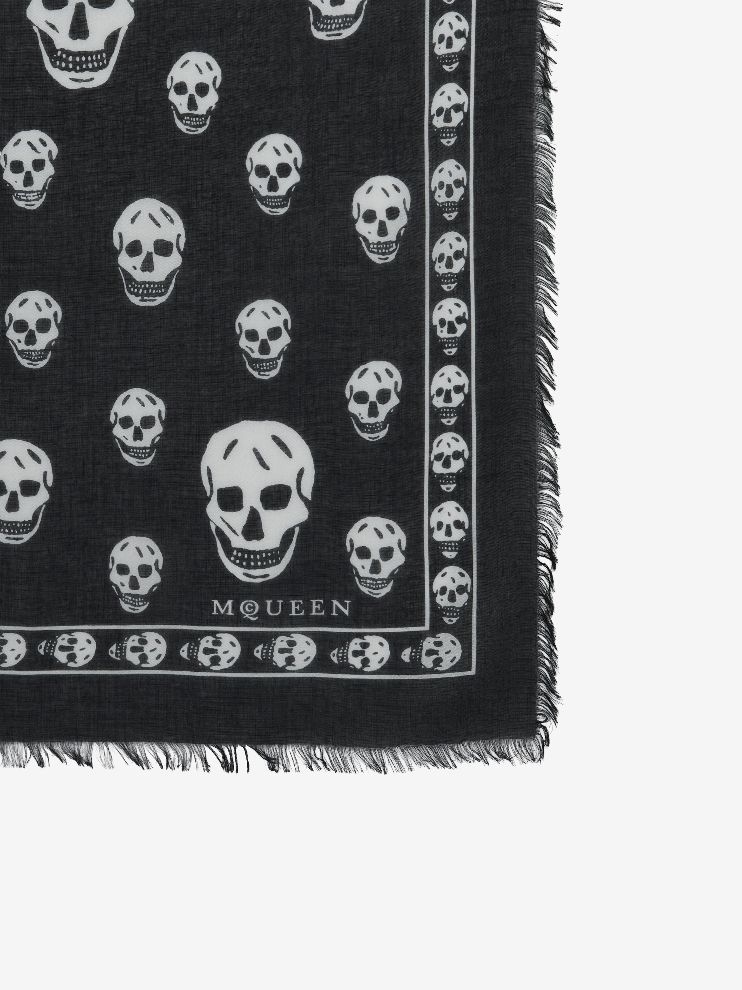 多彩纸屑Skull围巾 in 85% 莫代尔, 15% 丝 | Alexander McQueen - image 4