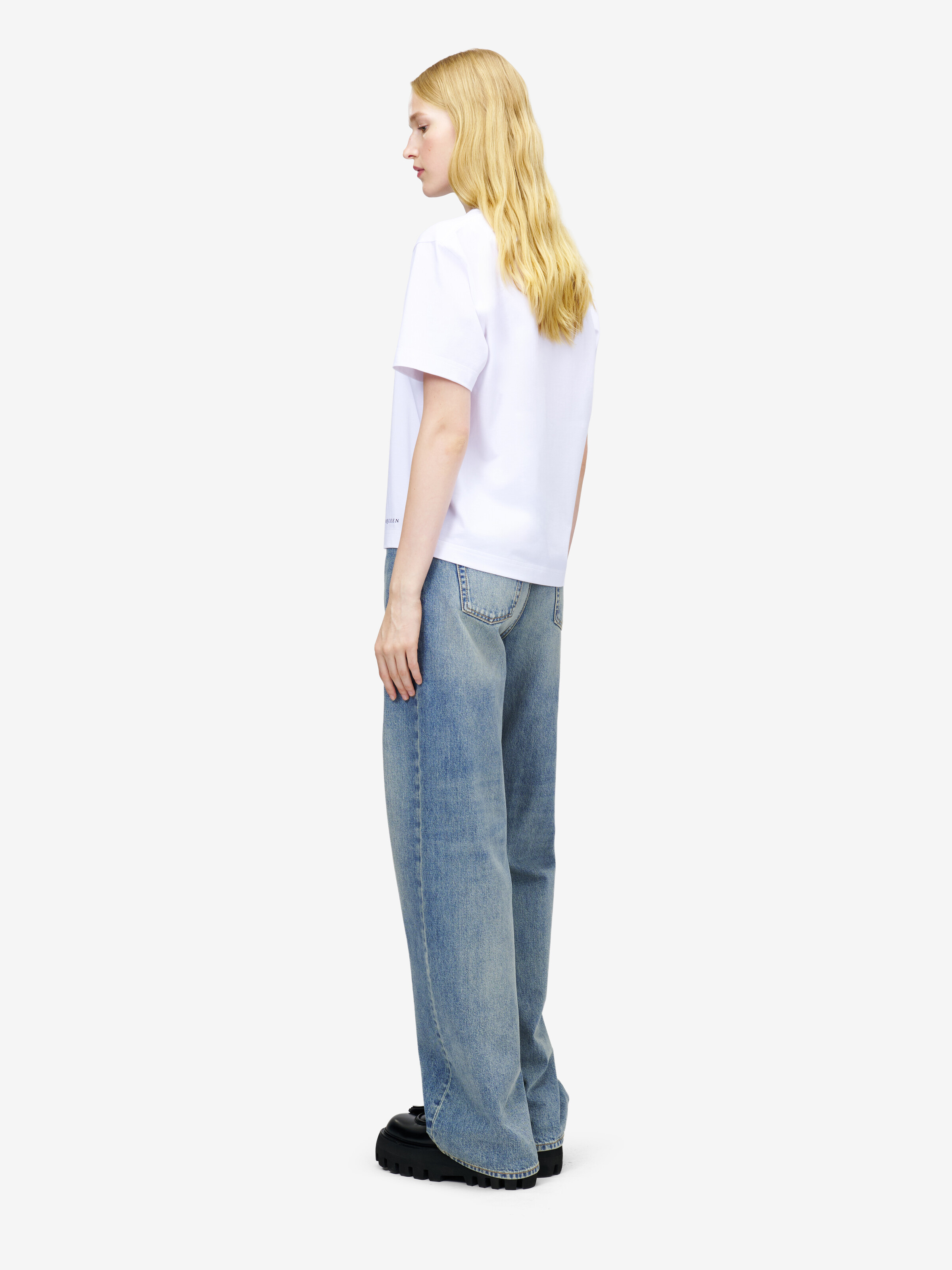 Women's Lace Skull T-shirt in White in 100% Cotton | Alexander McQueen - image 5