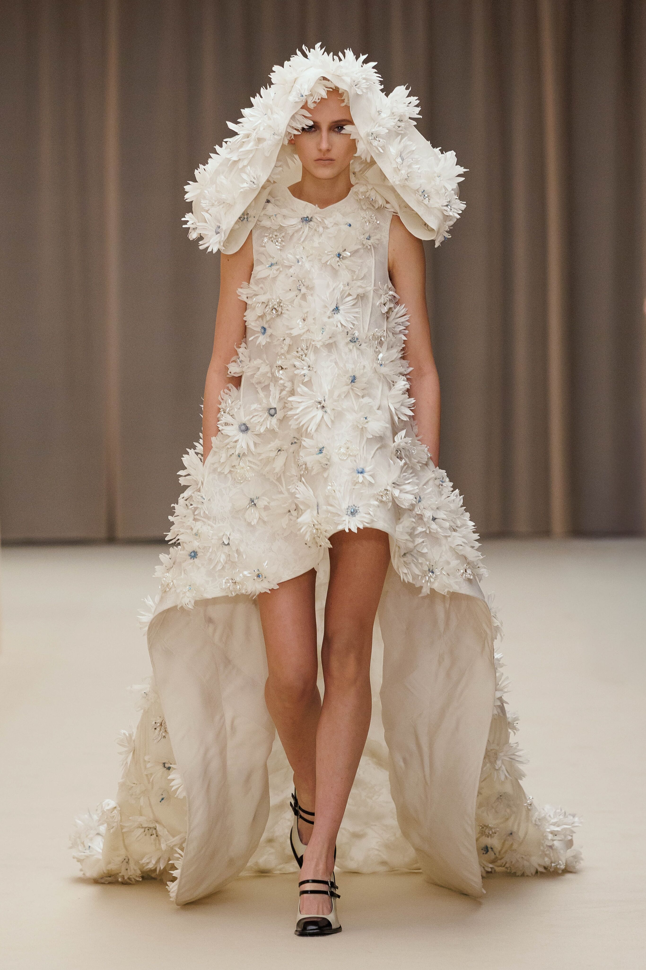 AW26 Fashion Show Look 38