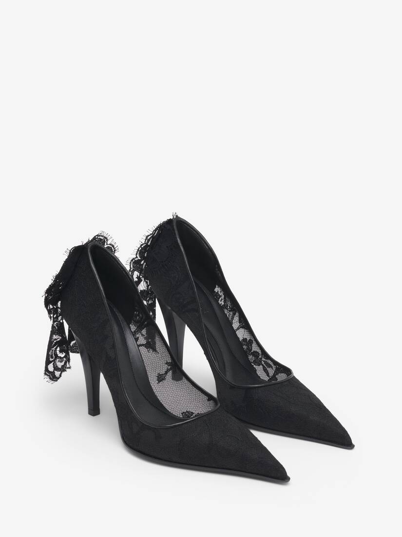 Heron Lace Pump