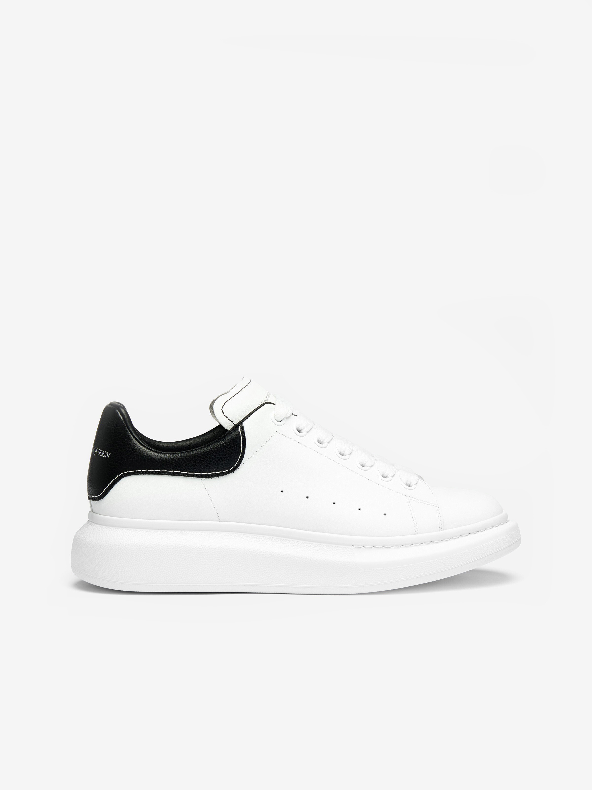 Oversized Sneaker