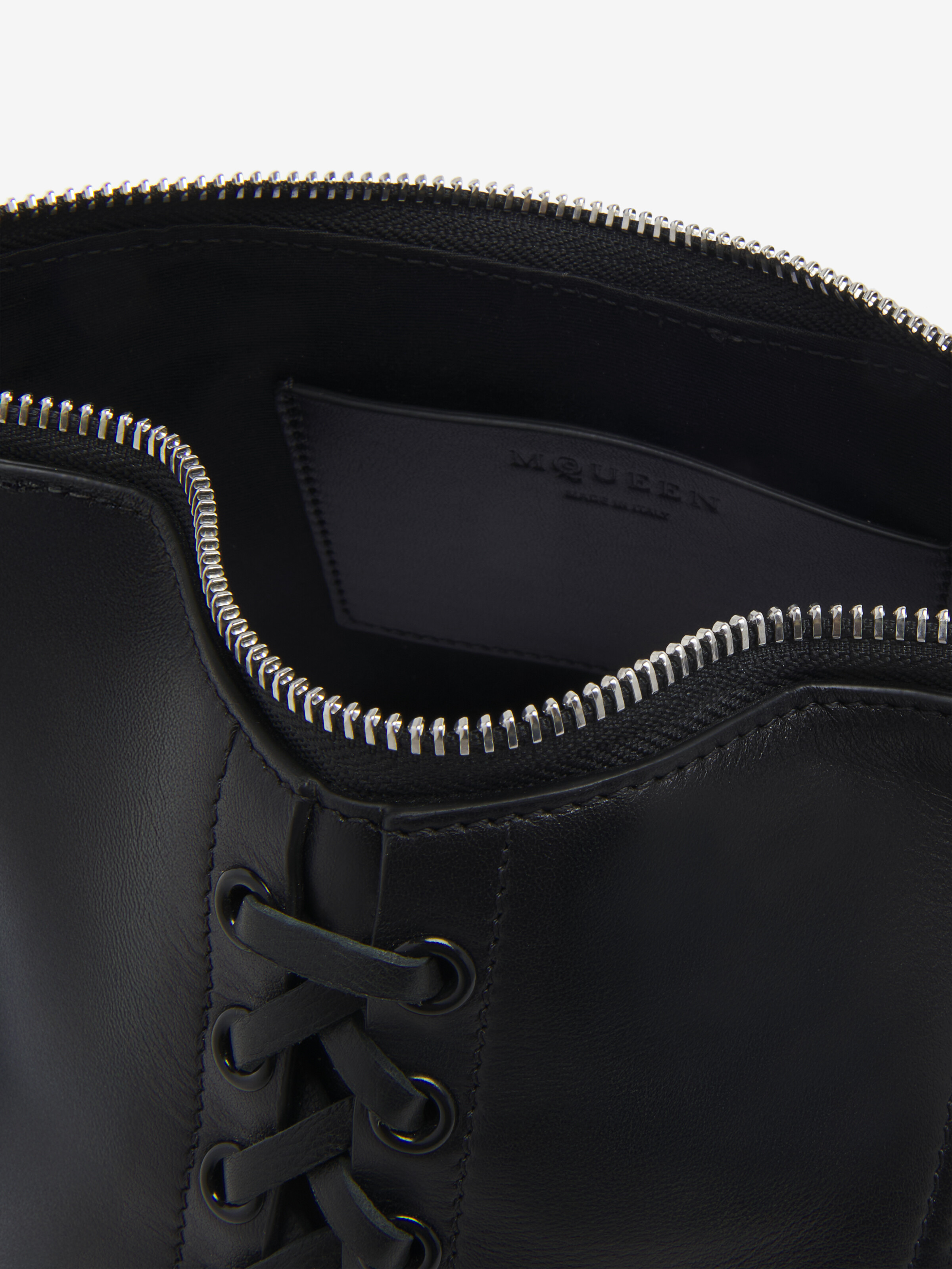 Women's Manta Clutch in Black in Calf Leather | Alexander McQueen - image 5