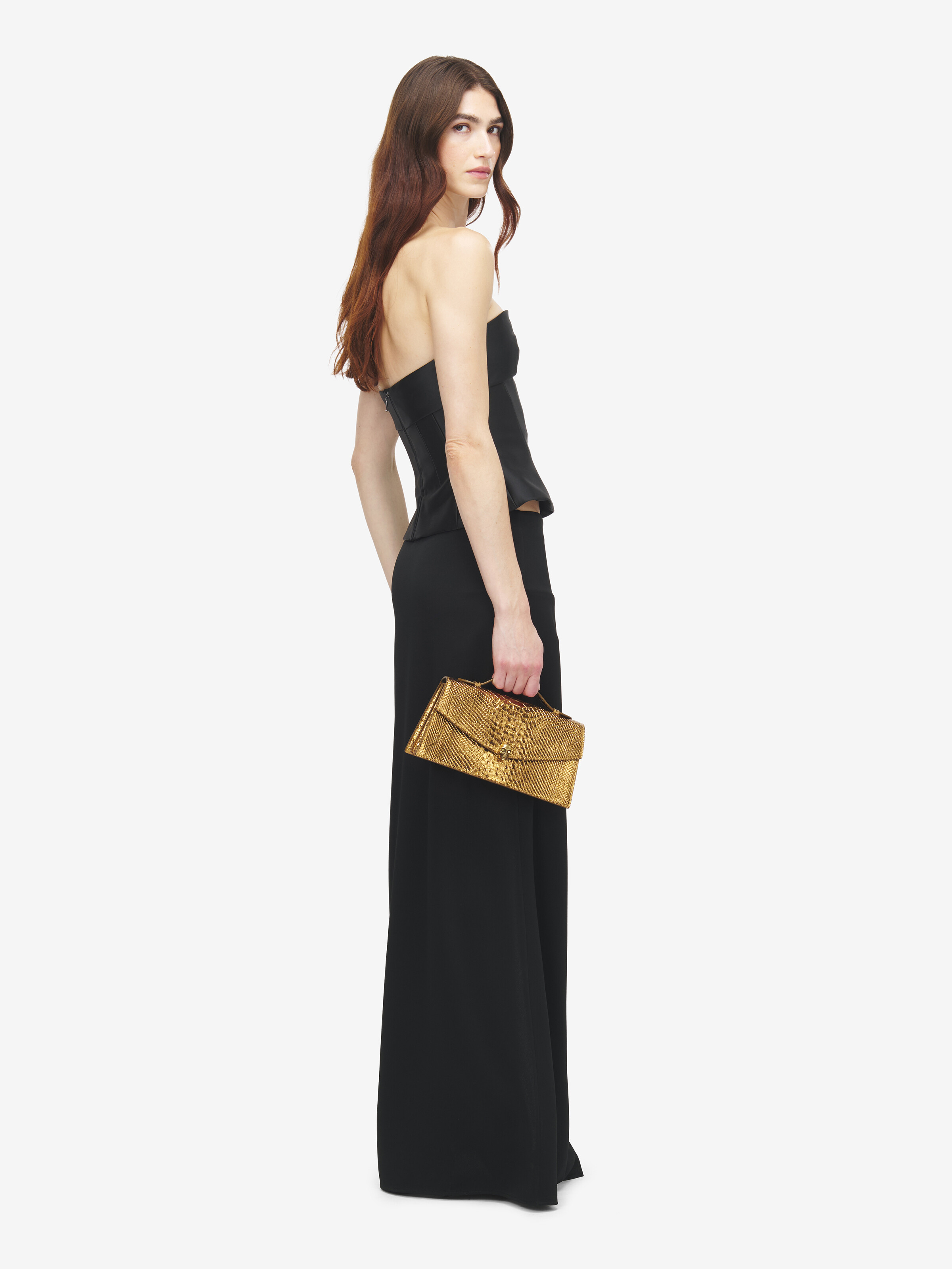 Women's Skull Top Handle in Gold in Calf Leather | Alexander McQueen - image 2
