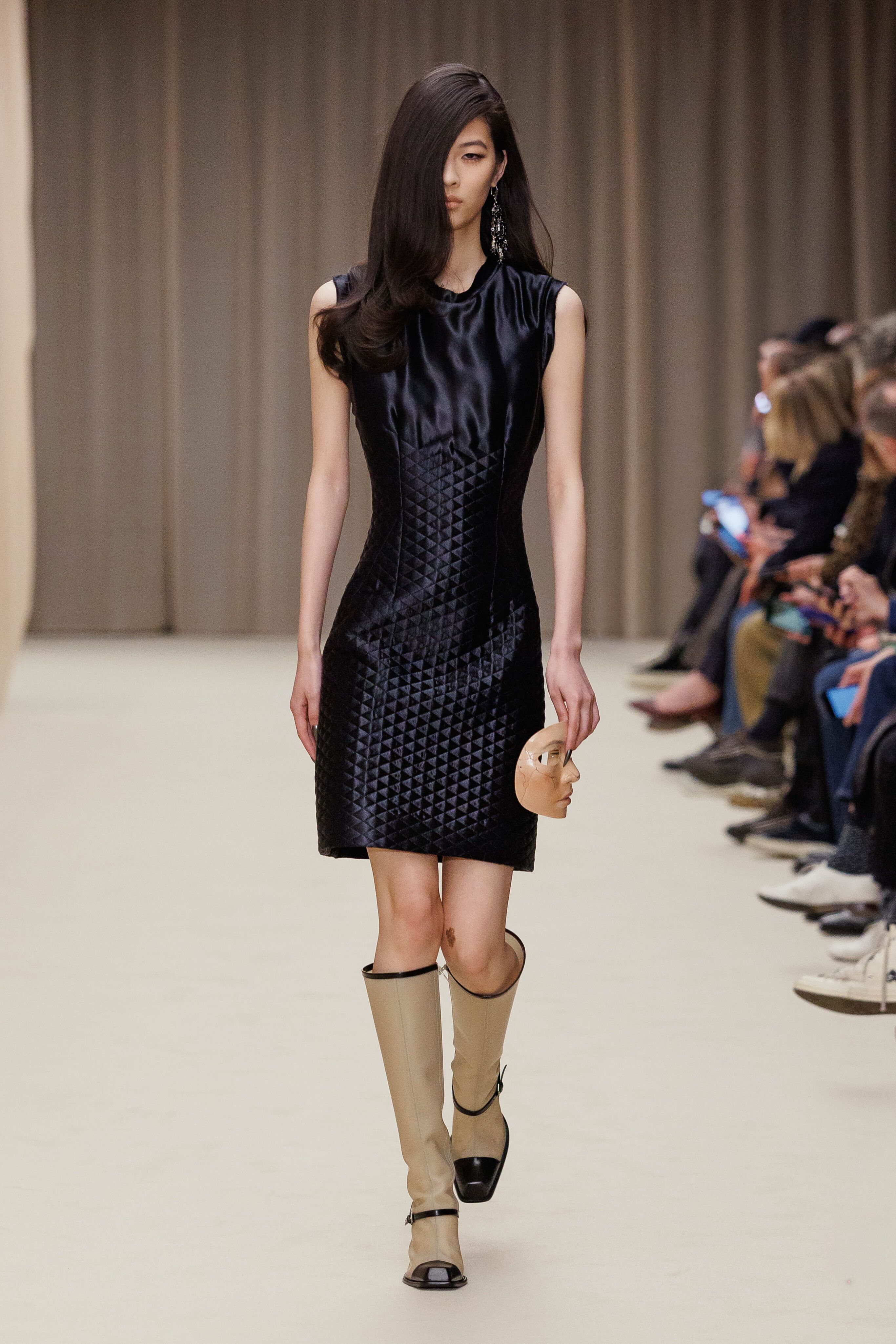 AW25 McQueen Show Look 4