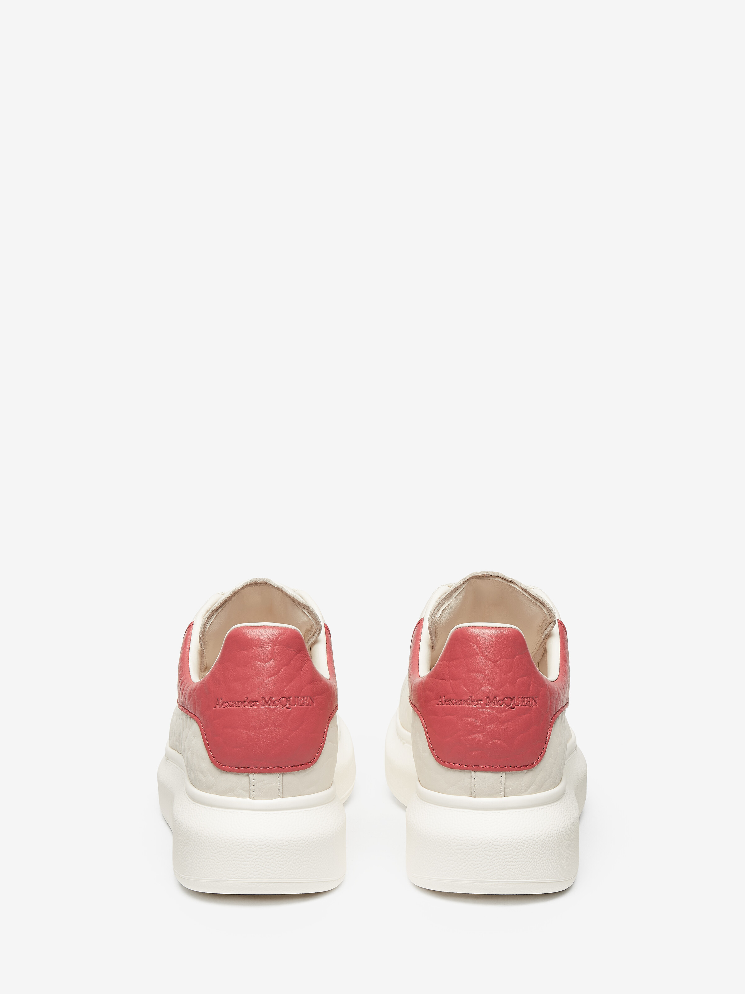 Women's Oversized Sneaker in Off White/Pink in Shearling | Alexander McQueen - image 3
