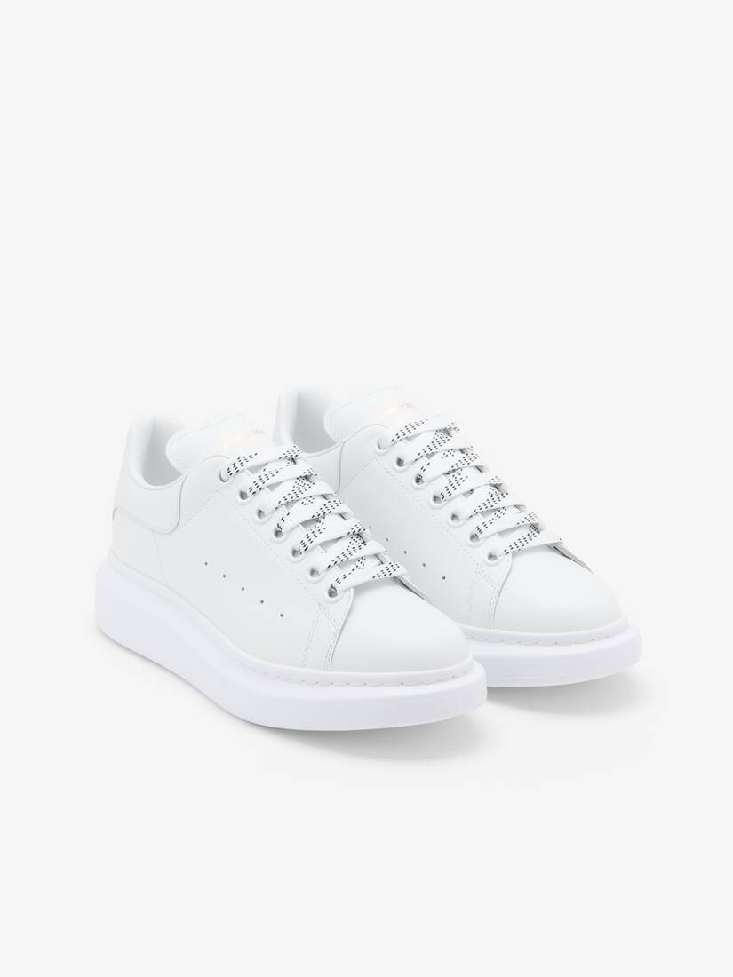 Oversized Sneaker | Alexander McQueen - image 3