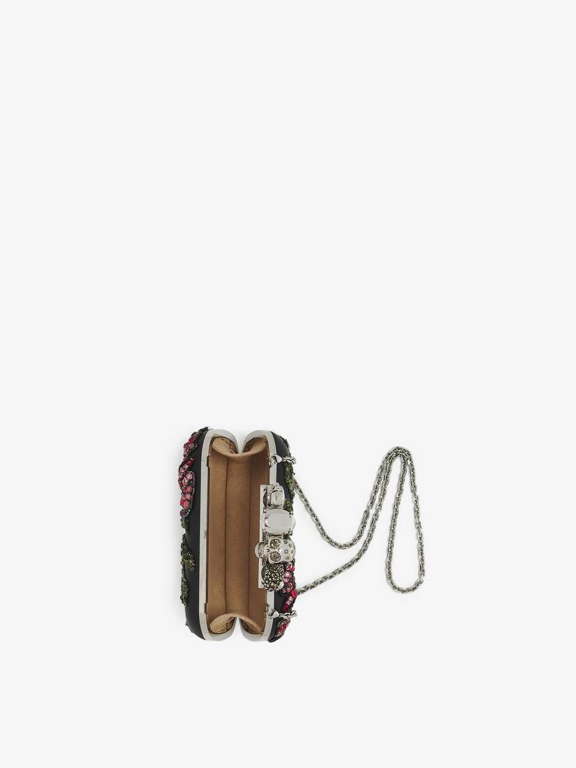 Skull Knuckle Clutch
