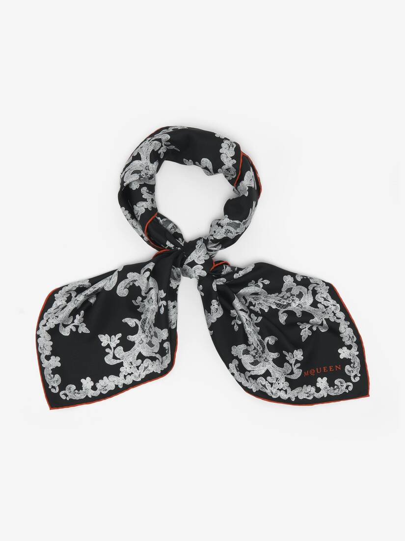 Lace Ribcage Foulard