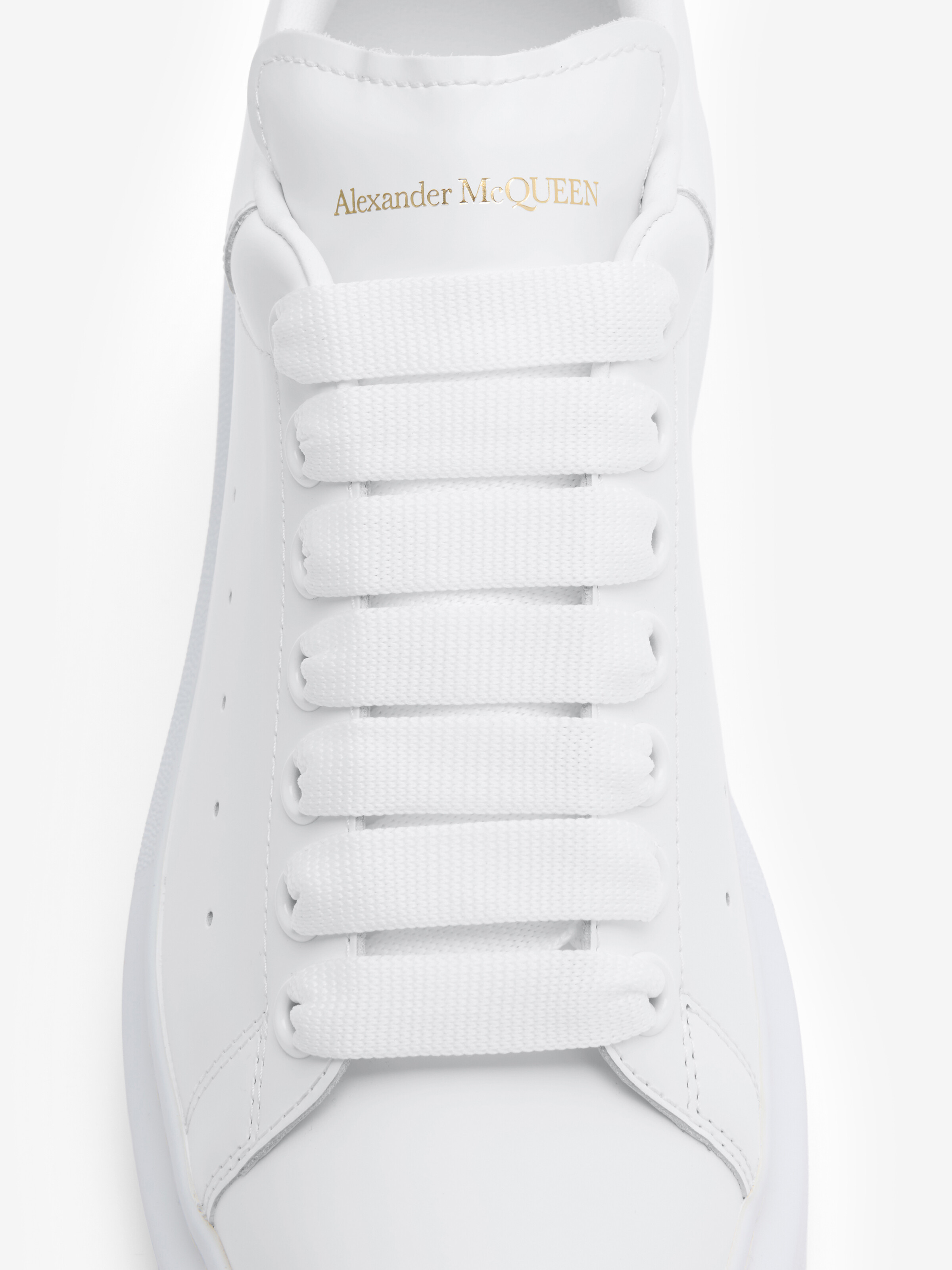 Women's Oversized Sneaker in White in Calf Leather | Alexander McQueen - image 4