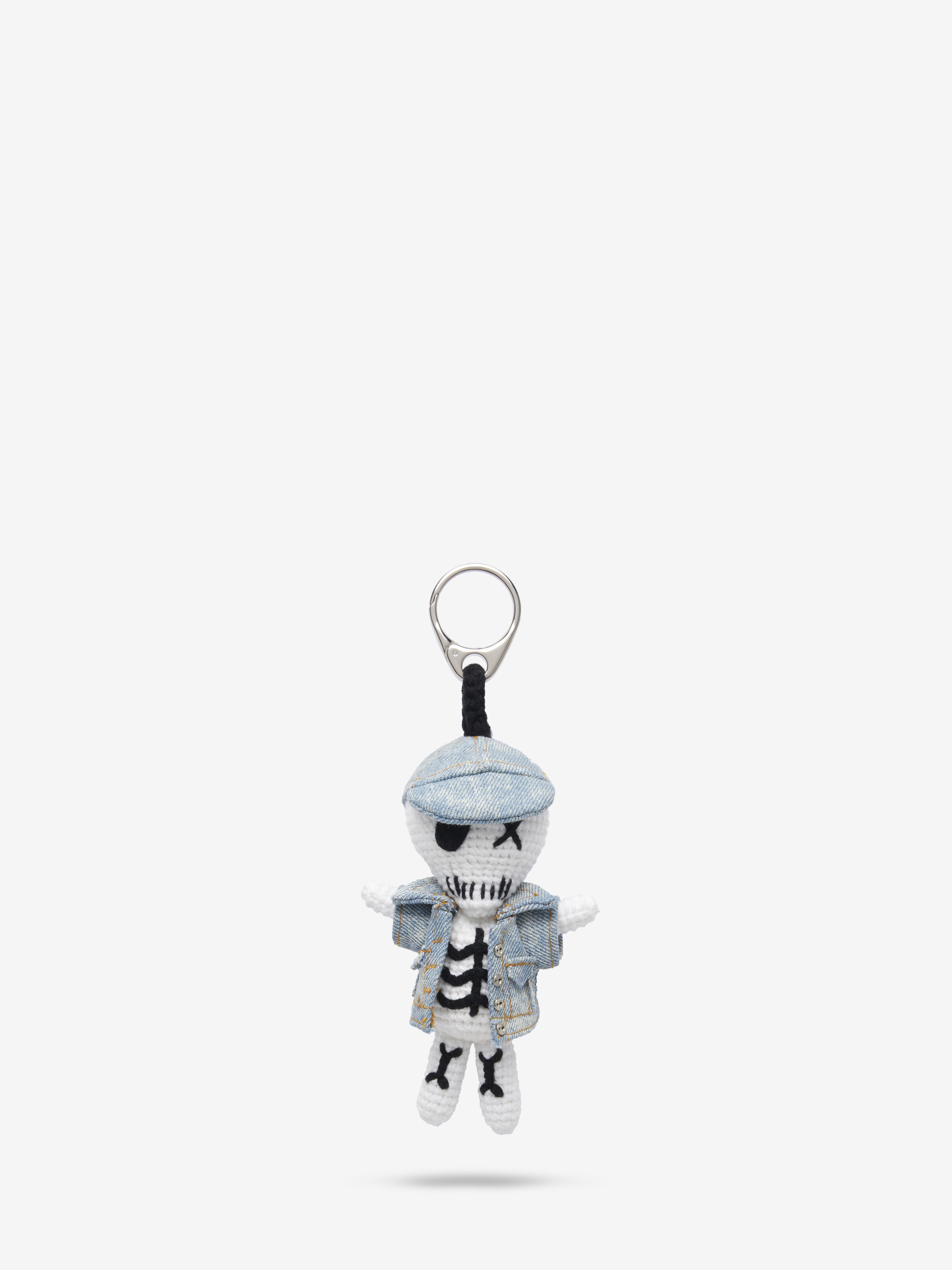 The Doll Denim牛仔娃娃挂饰 in 70% 棉，15% 腈纶，15% 涤纶 | Alexander McQueen - image 1