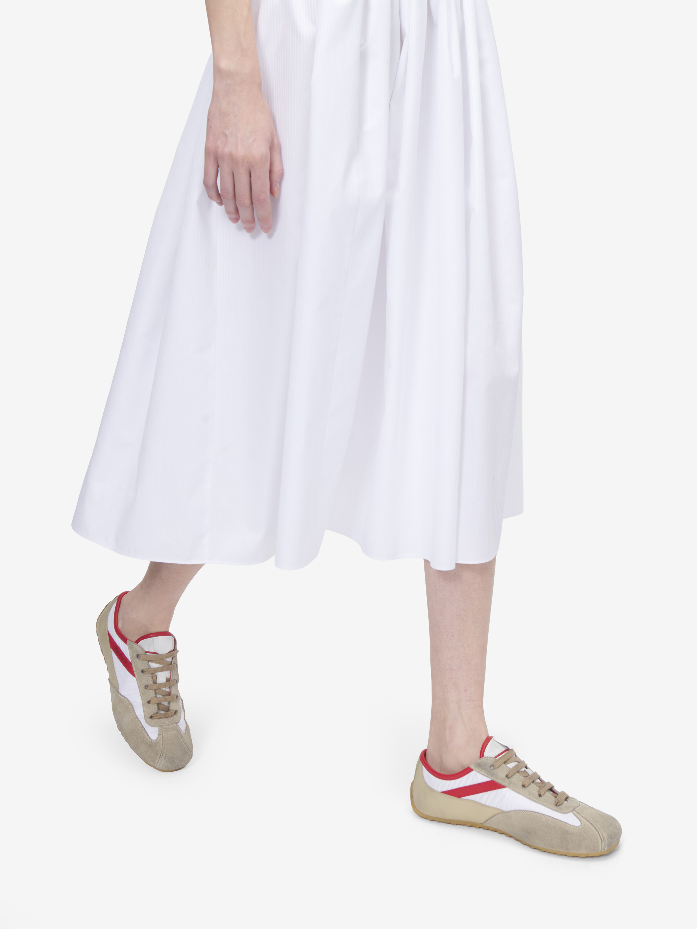 Women's Boxe Sneaker in White/Red in Calf Leather | Alexander McQueen - image 2