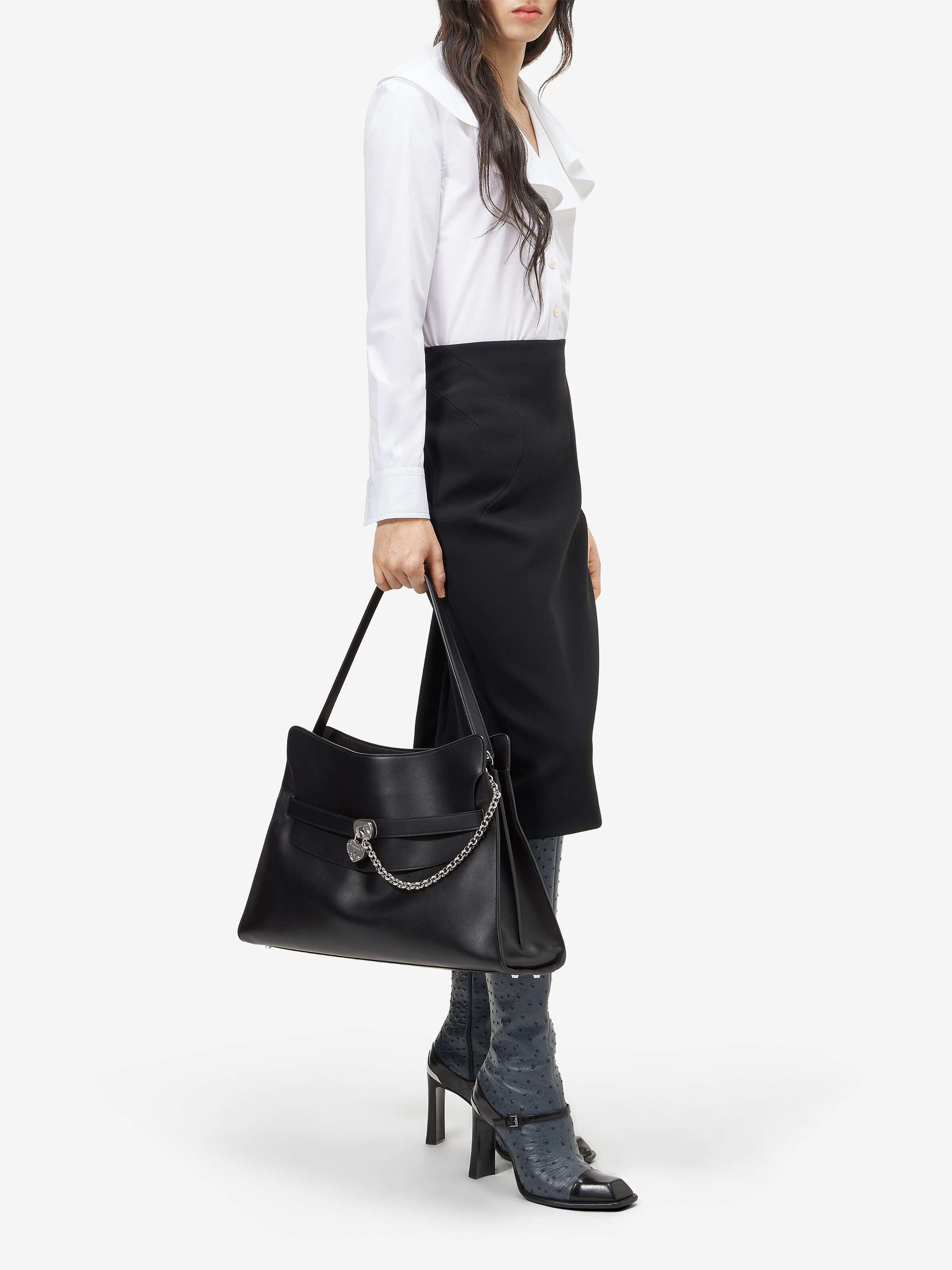 Women's Locke Maxi in Black in Calf Leather | Alexander McQueen - image 2