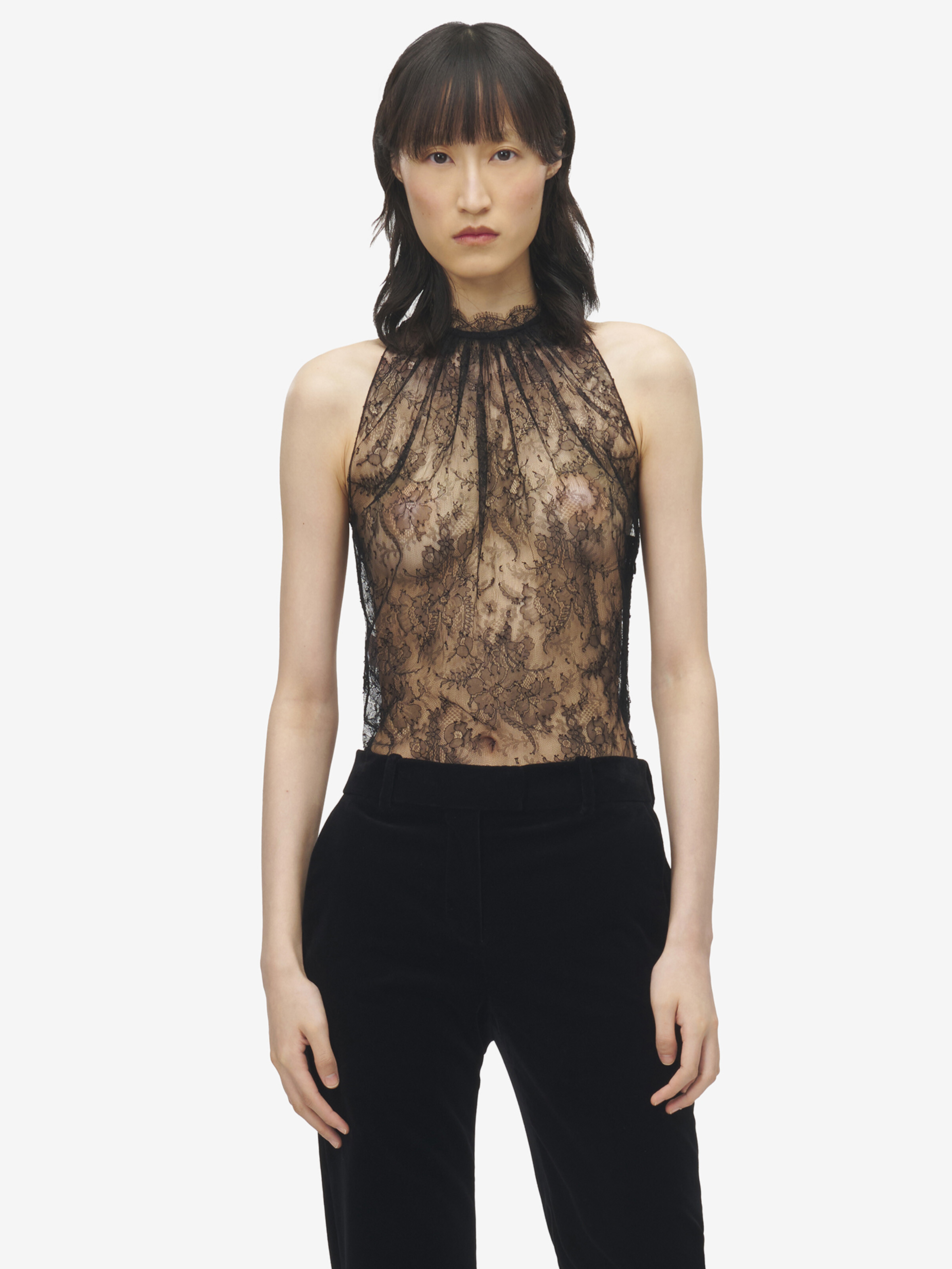 Women's Floral Lace Sleeveless Top in Black in 61% Polyamide, 39% Viscose | Alexander McQueen - image 6