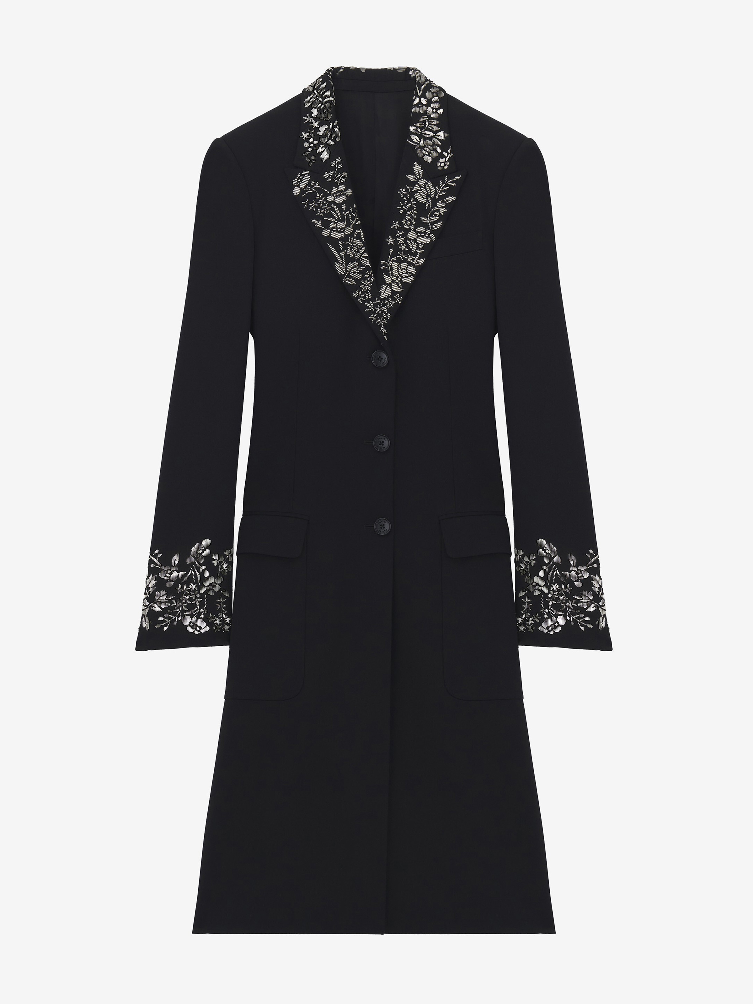 Manteau à broderies florales