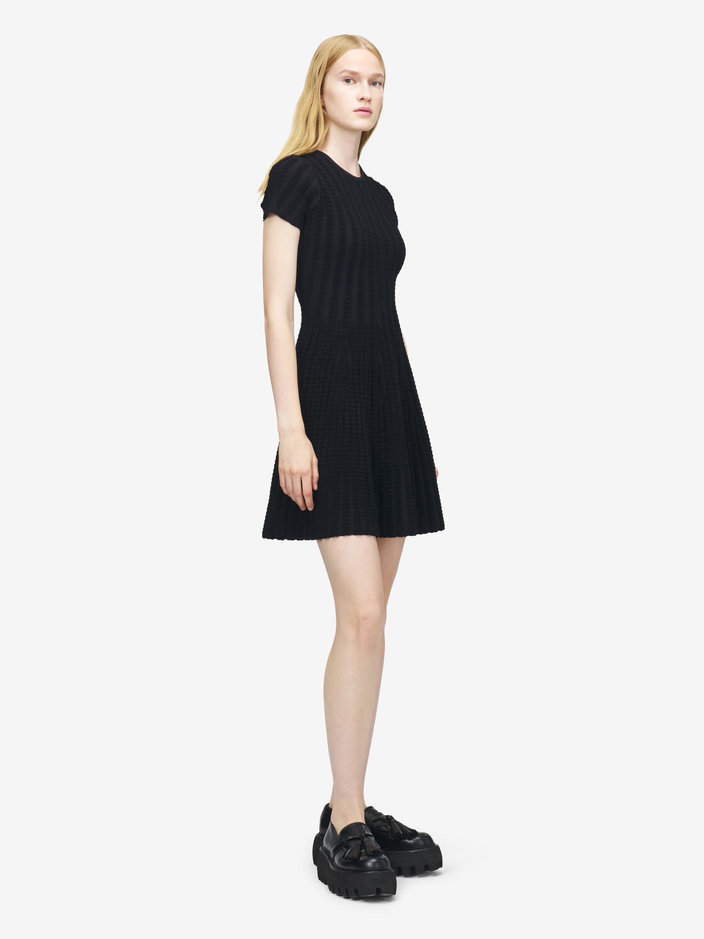 Women's Chenille Stripe Mini Dress in Black in 58% Viscose, 35% Polyamid, 5% Polyester, 2% Elastan | Alexander McQueen - image 3
