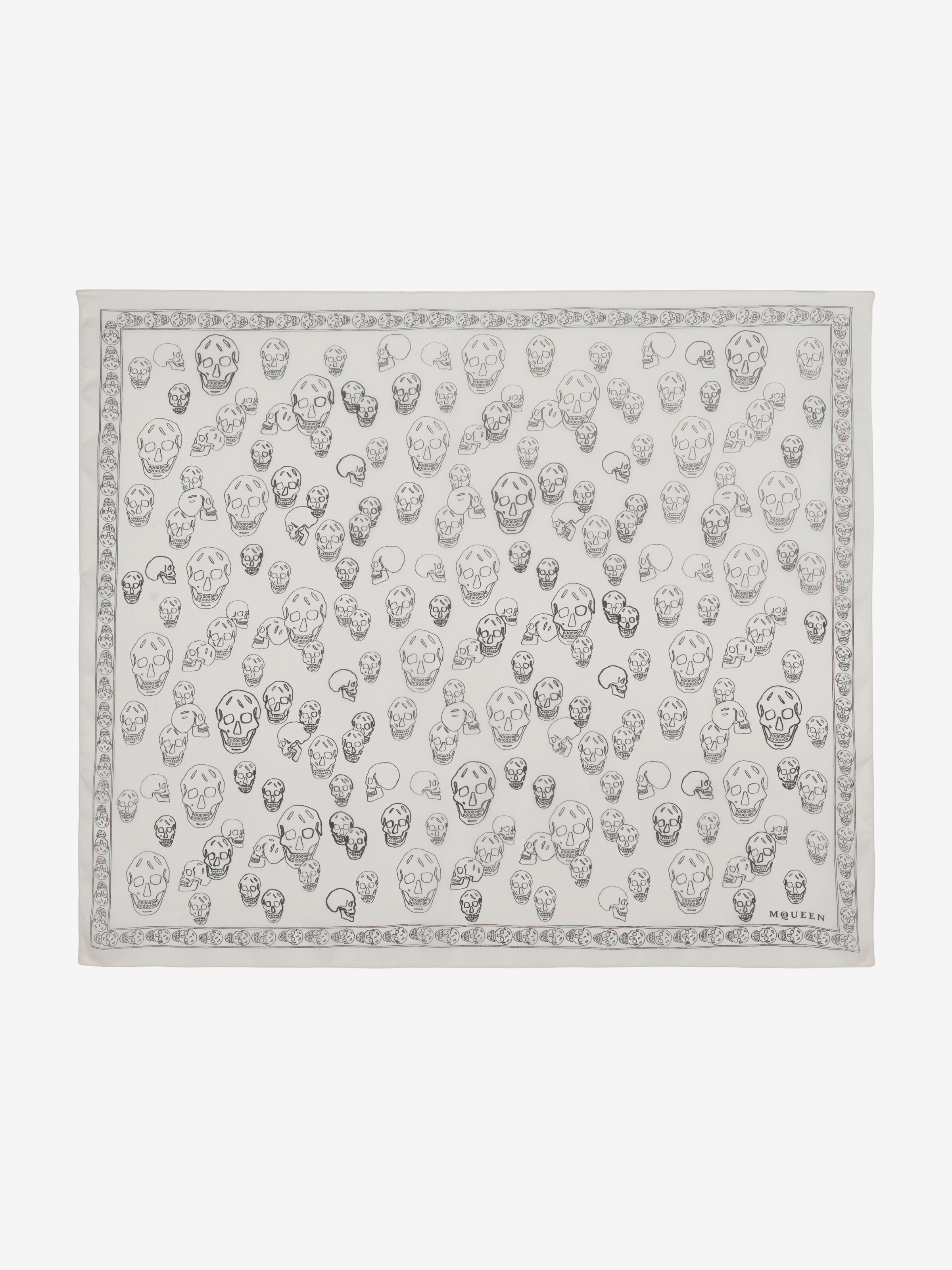 Hand-painted Skull Foulard
