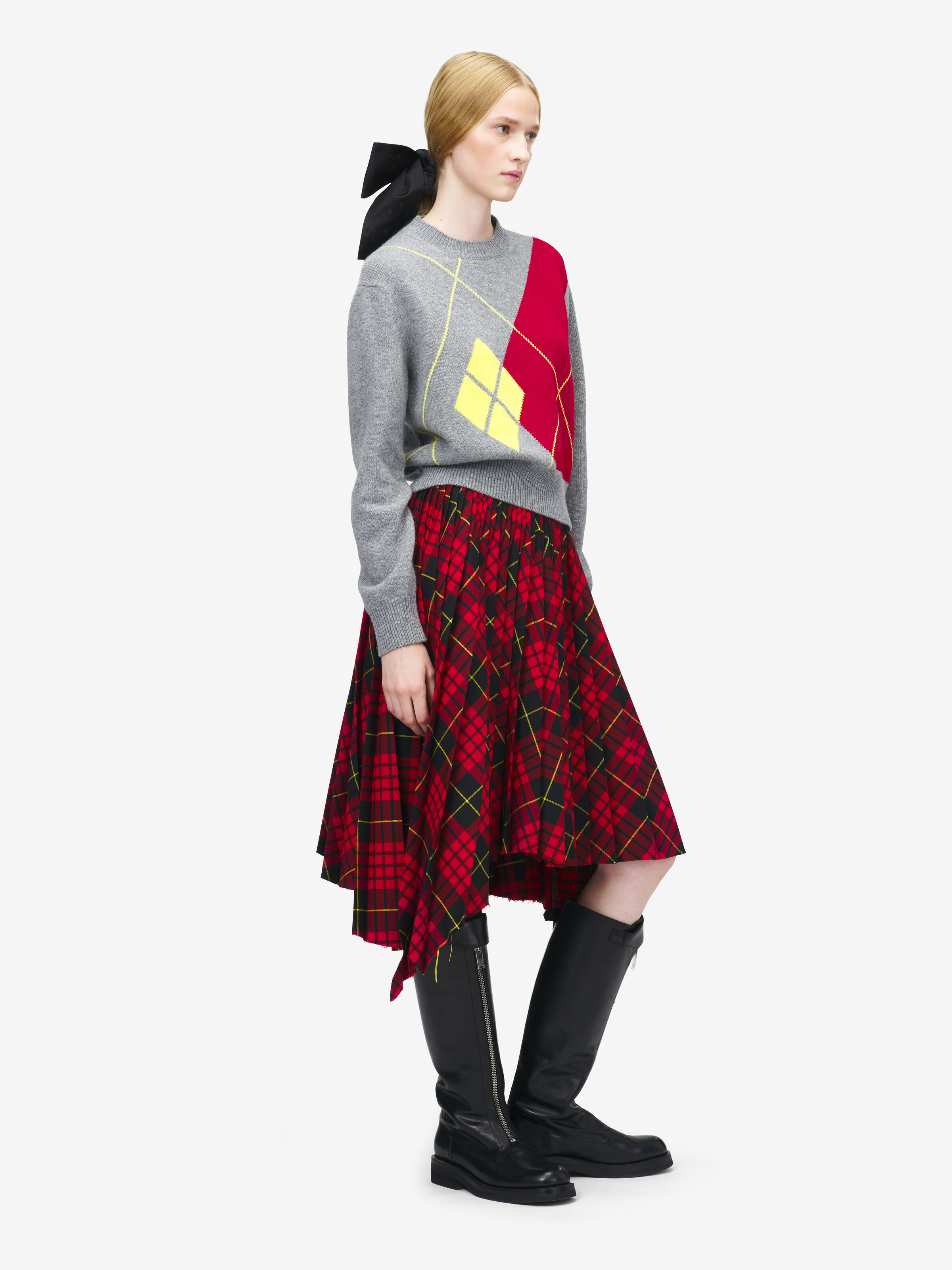 Women's Argyle Crew Neck Jumper in Grey/Red/Yellow in 100% Wool | Alexander McQueen - image 4